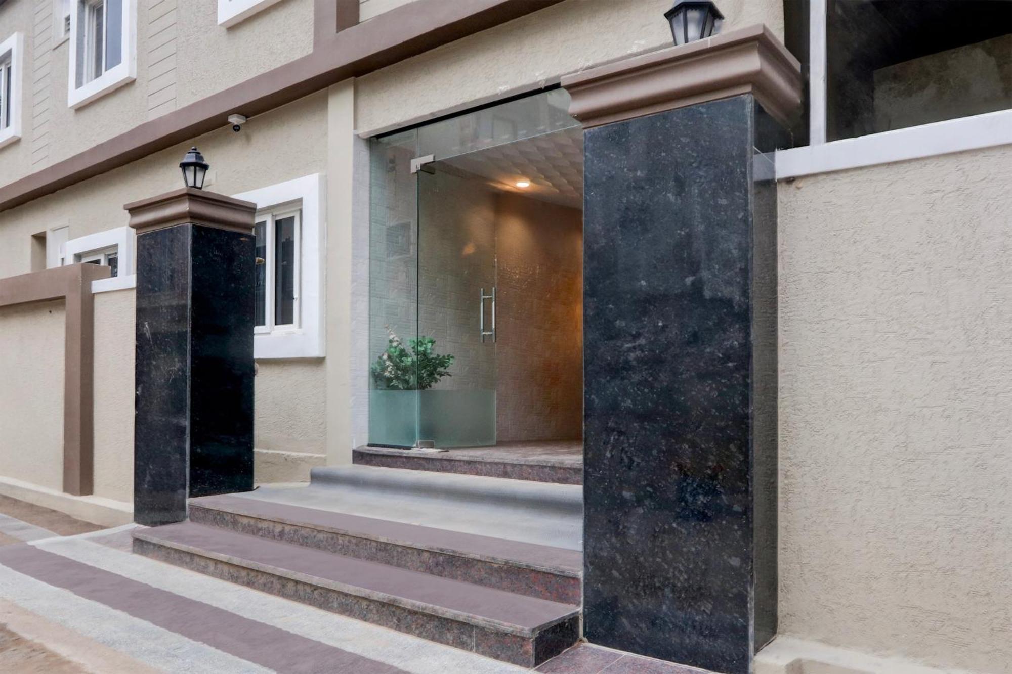Palette - Star Grandeur 3* Hyderabad