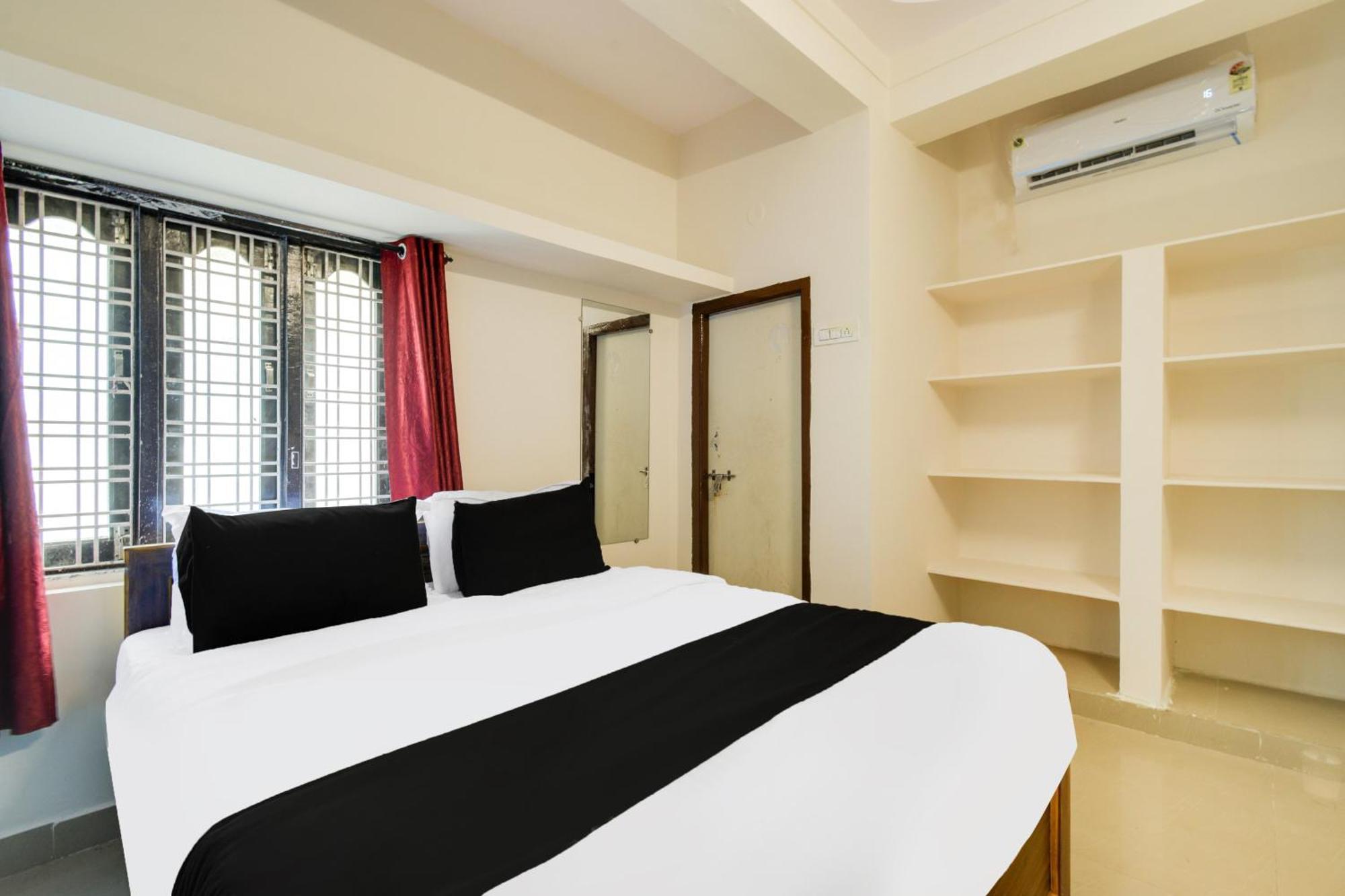 Hotel O Gvs Grand 3*