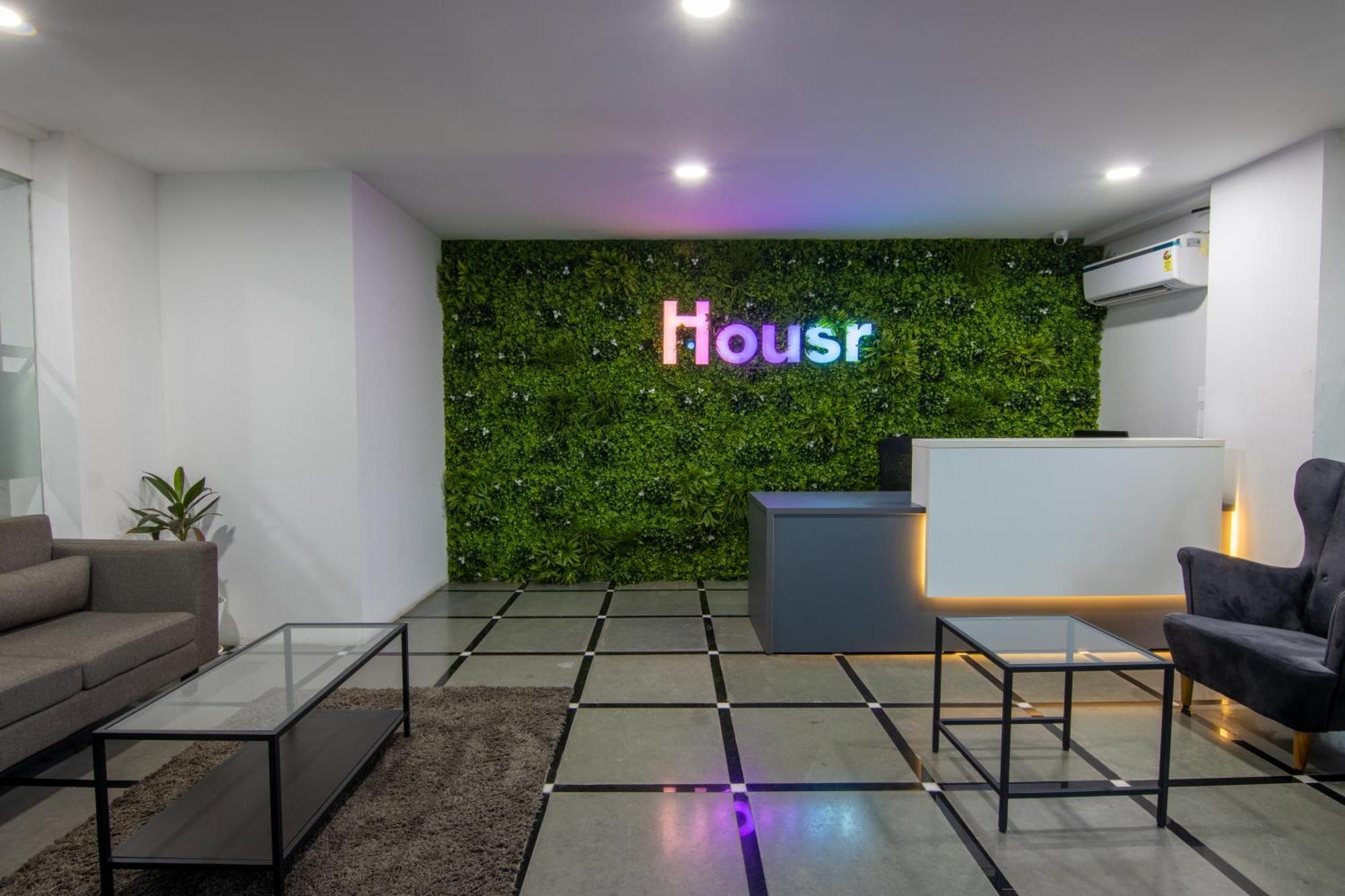 Hotel Housr 43 Dlf Gachibowli *