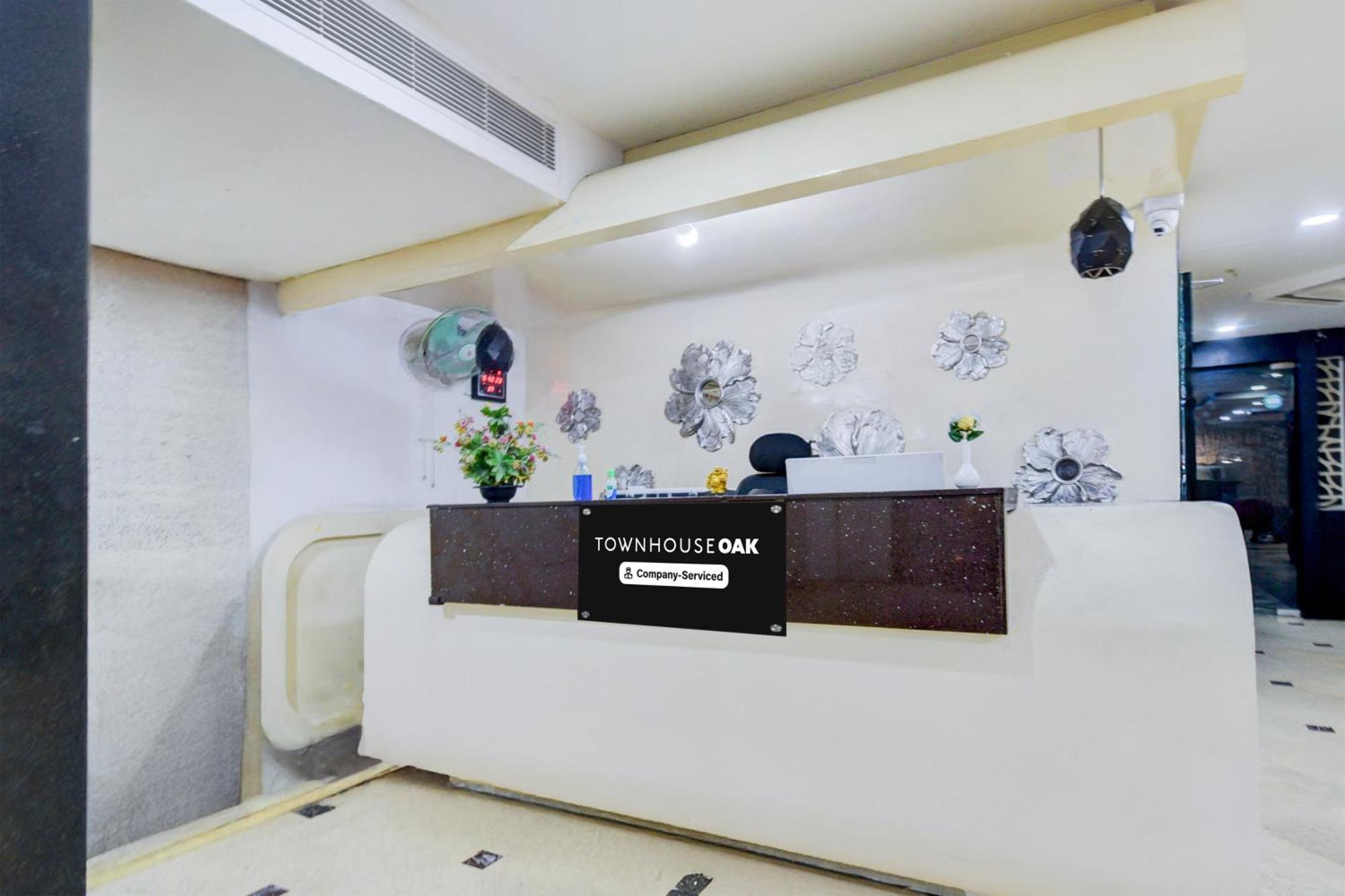 Townhouse Oak Rai Durg 4* Hyderabad