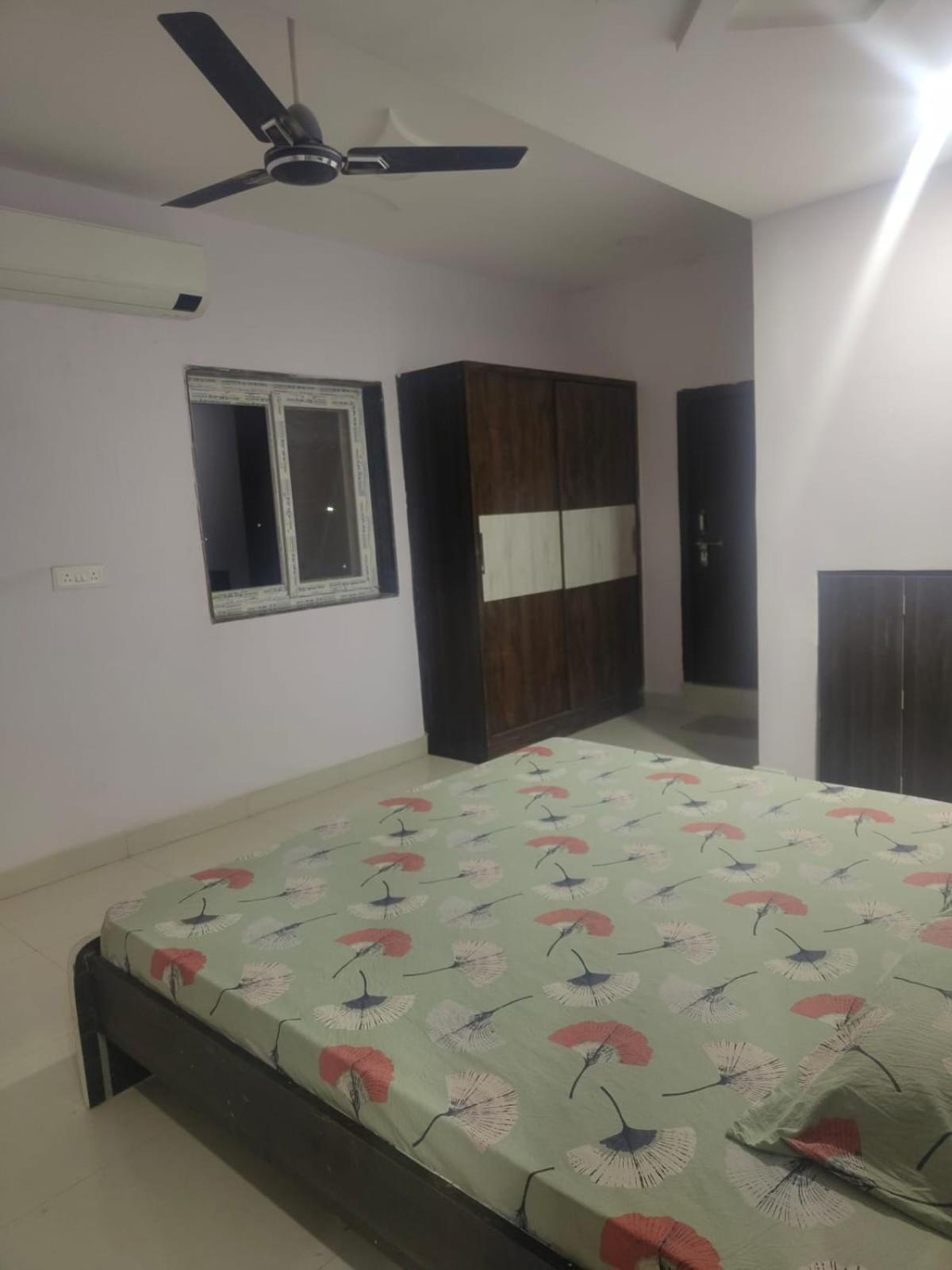 Penthouse Fourth Floor Of Sri Gowri Residency Hyderabad