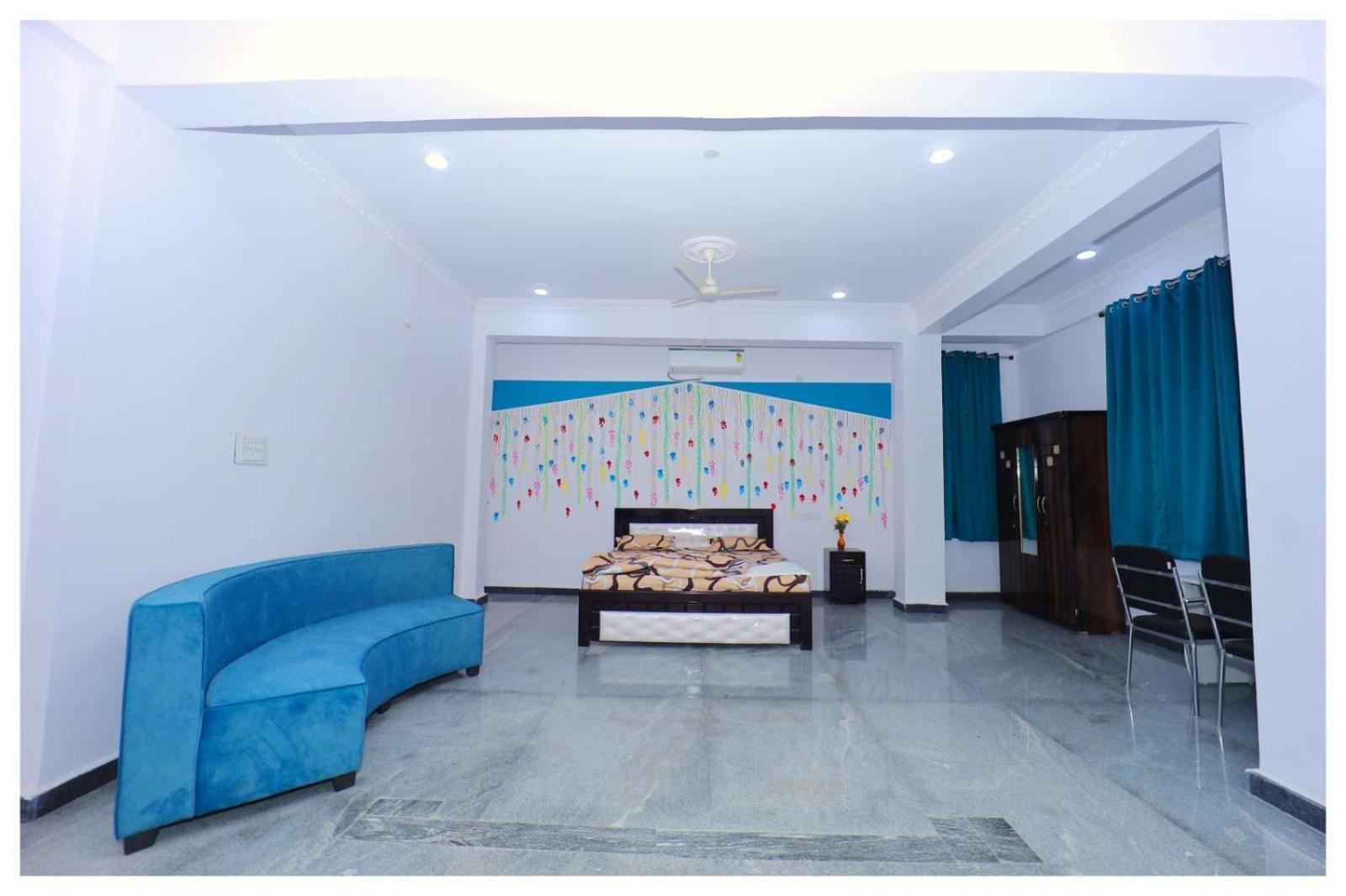 Myrtle Villa