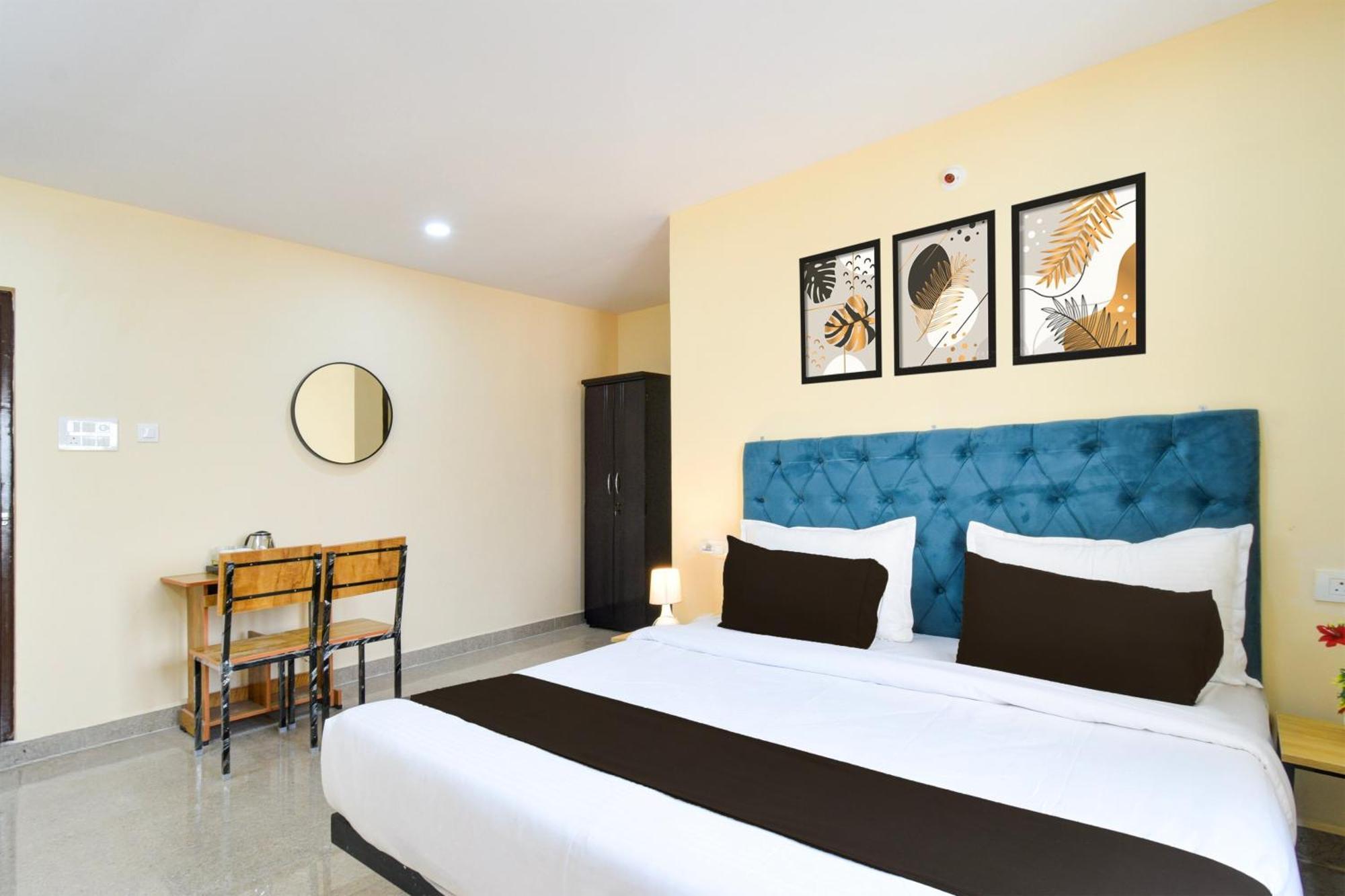 Hotel Townhouse Vsk Group Of