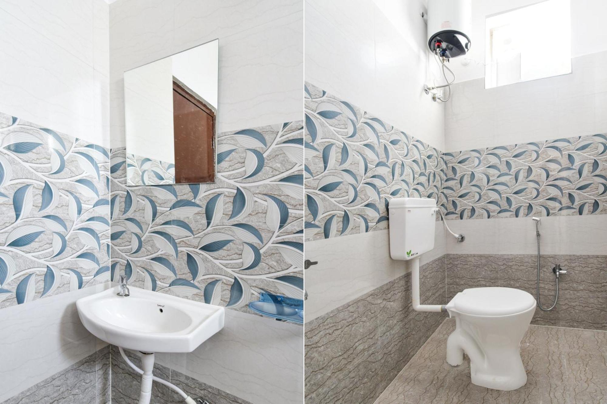 Hotel Townhouse Vsk Group Of 3*