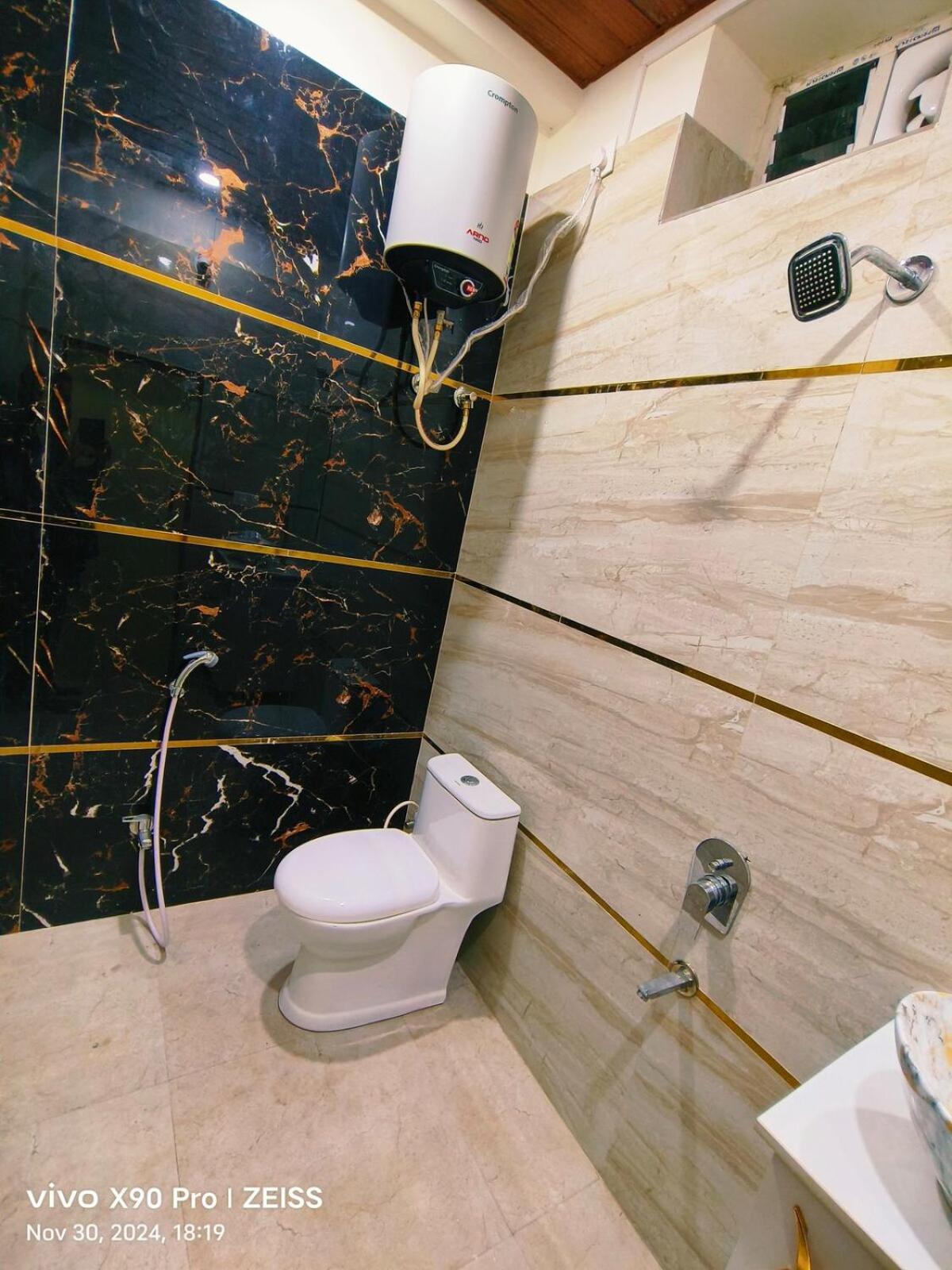 Luxurious Independent 3bhk