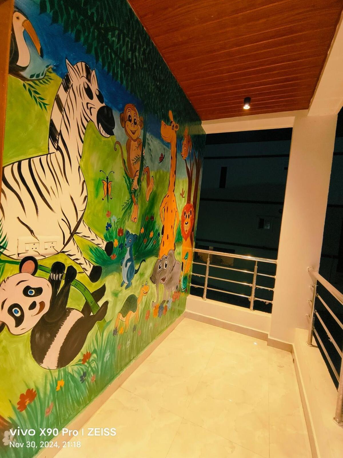 Villa Luxurious Independent 3bhk *