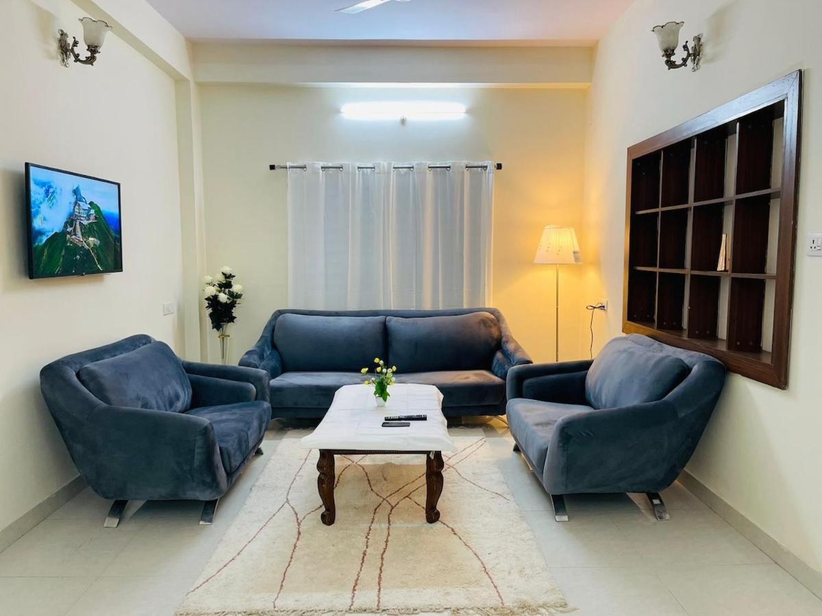 Apartment 2bhk Flat In *