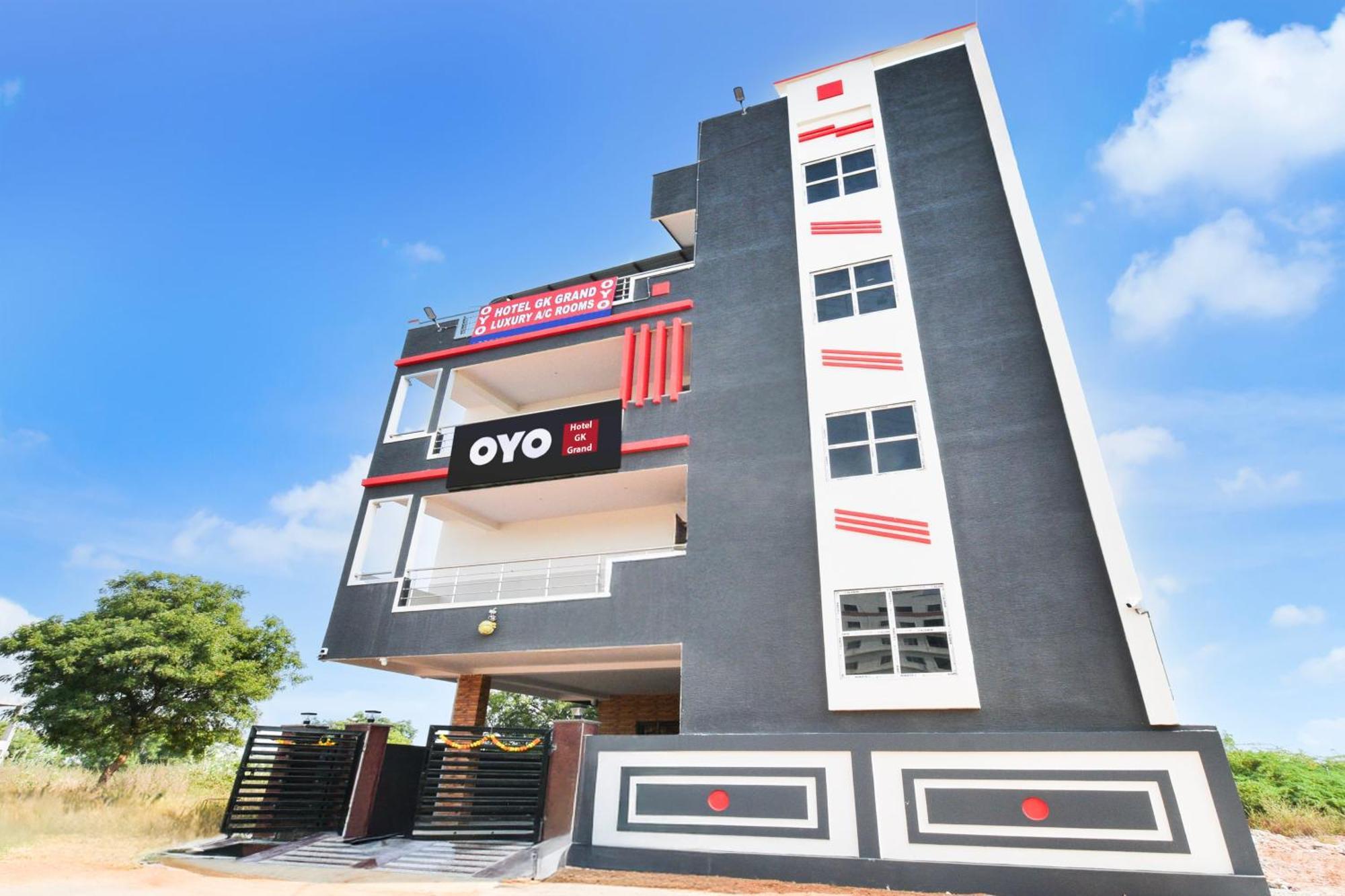 O Gk Grand Hotel
