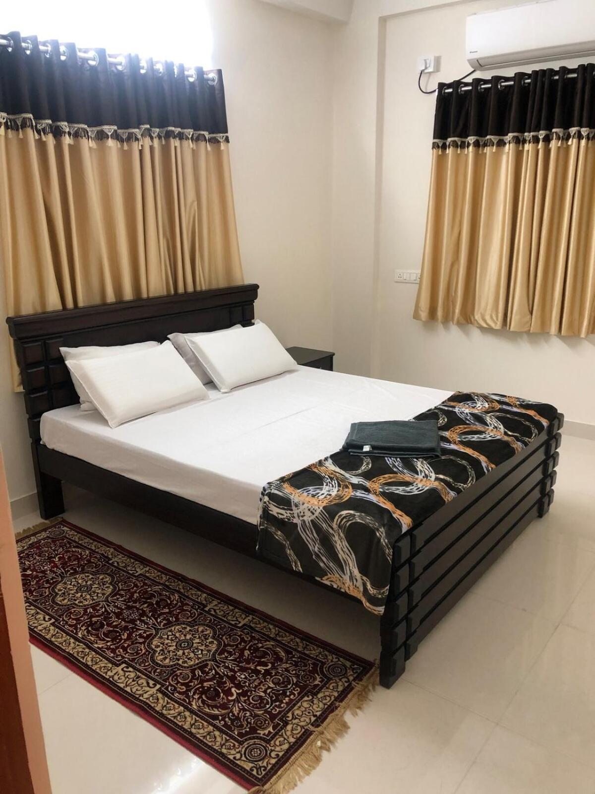 Apartment Luxury Living 3bhk Ac By Grv Group *