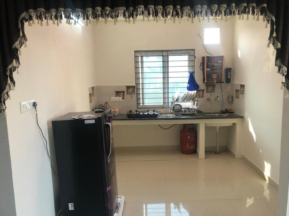 Bright, Airy & Luxury Living 3bhk Ac By Grv Group Apartment *