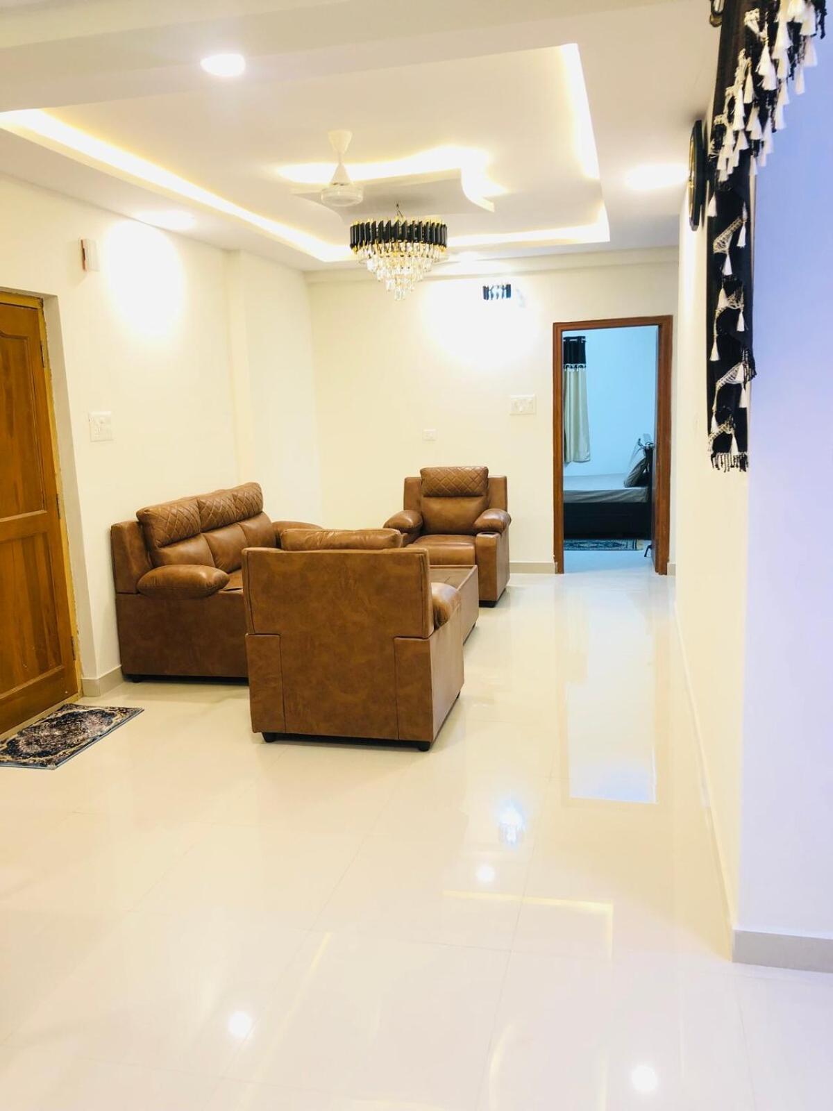Apartment Bright, Airy & Luxury Living 3bhk Ac By Grv Group