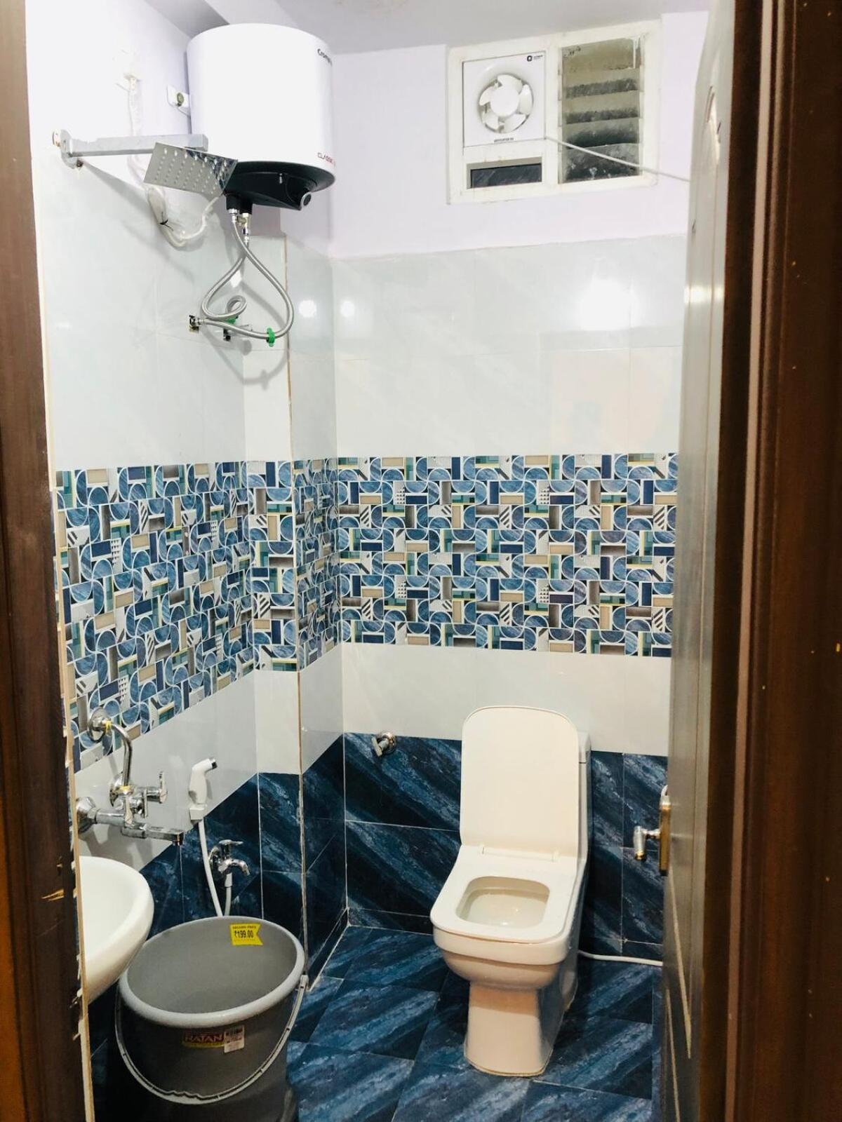 Bright, Airy & Luxury Living 3bhk Ac By Grv Group * Hyderabad