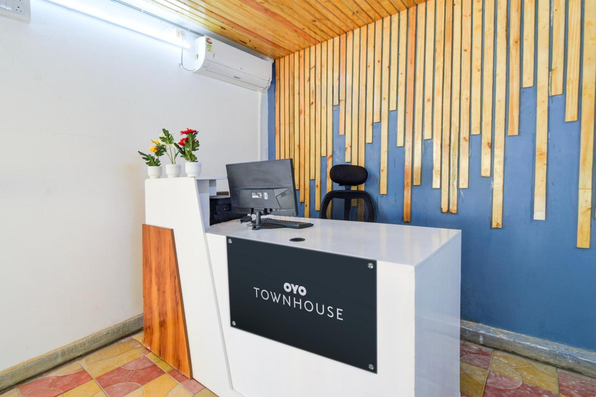 Townhouse Vsk Group Of 3*