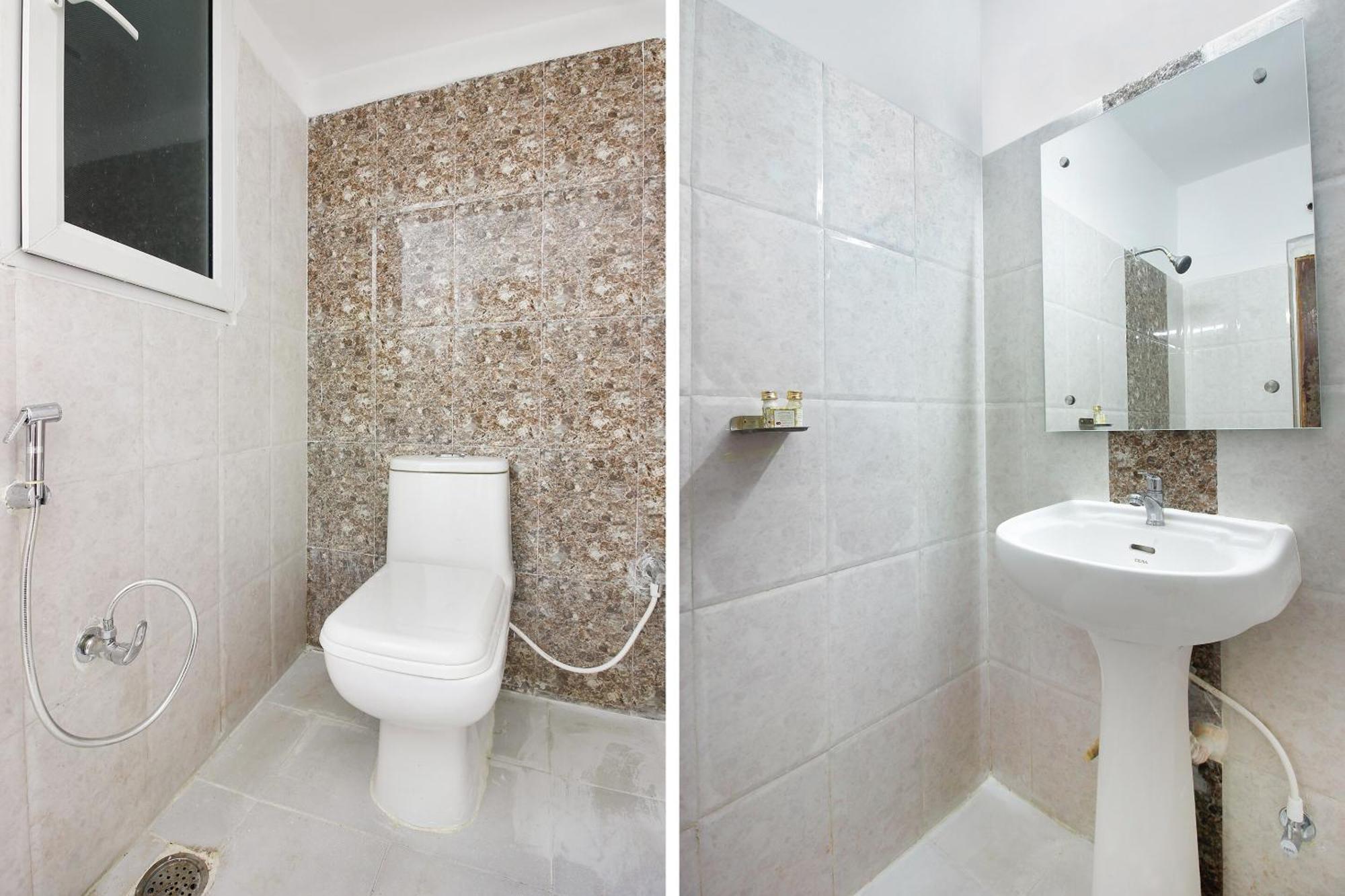 Capital O Sri Suprabhat Grand Near Kachiguda Railway Station Hotel Hyderabad