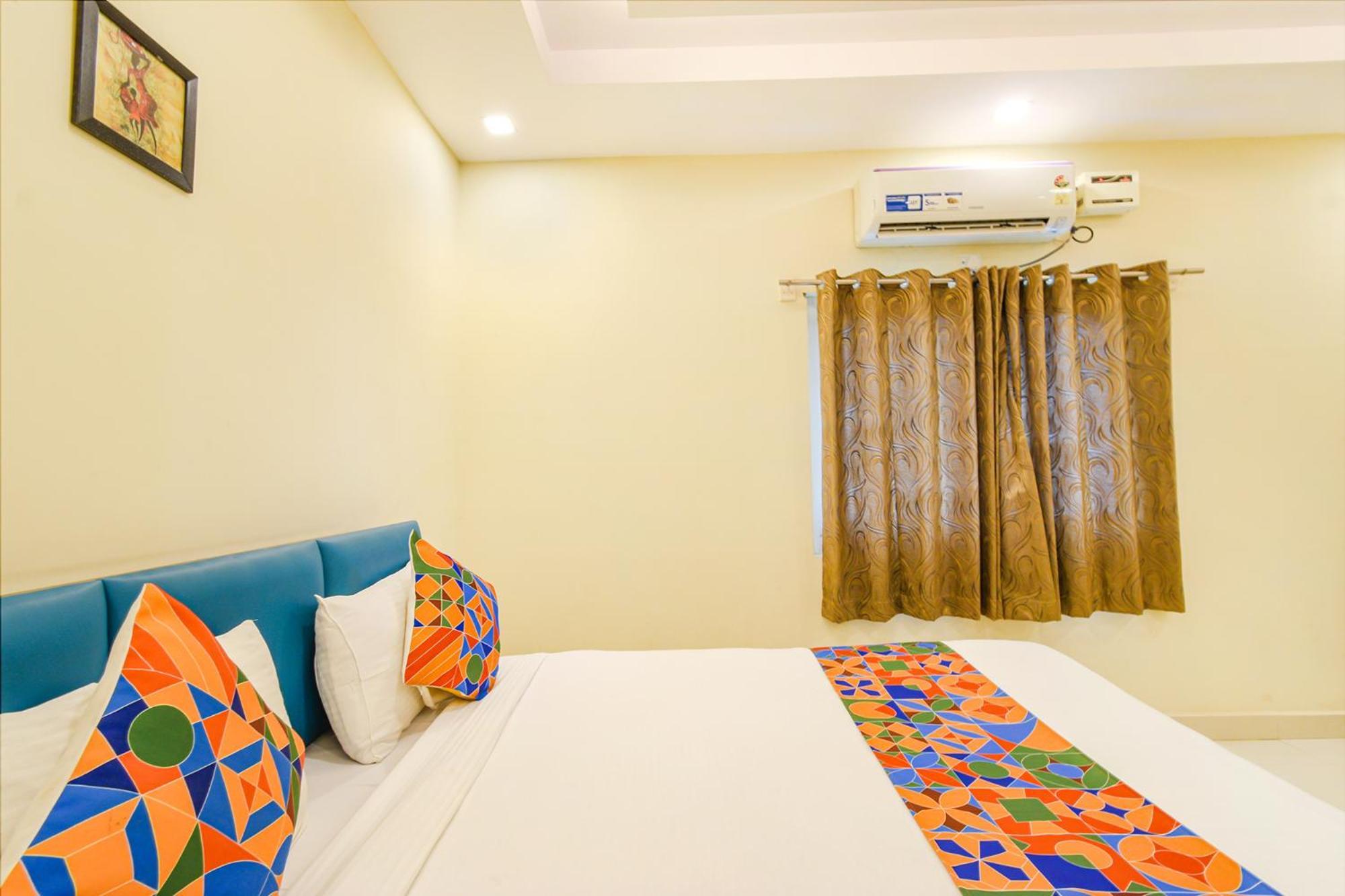Fabhotel Tals Hitech - Nr Jubliee Enclave, Hitech City 2*