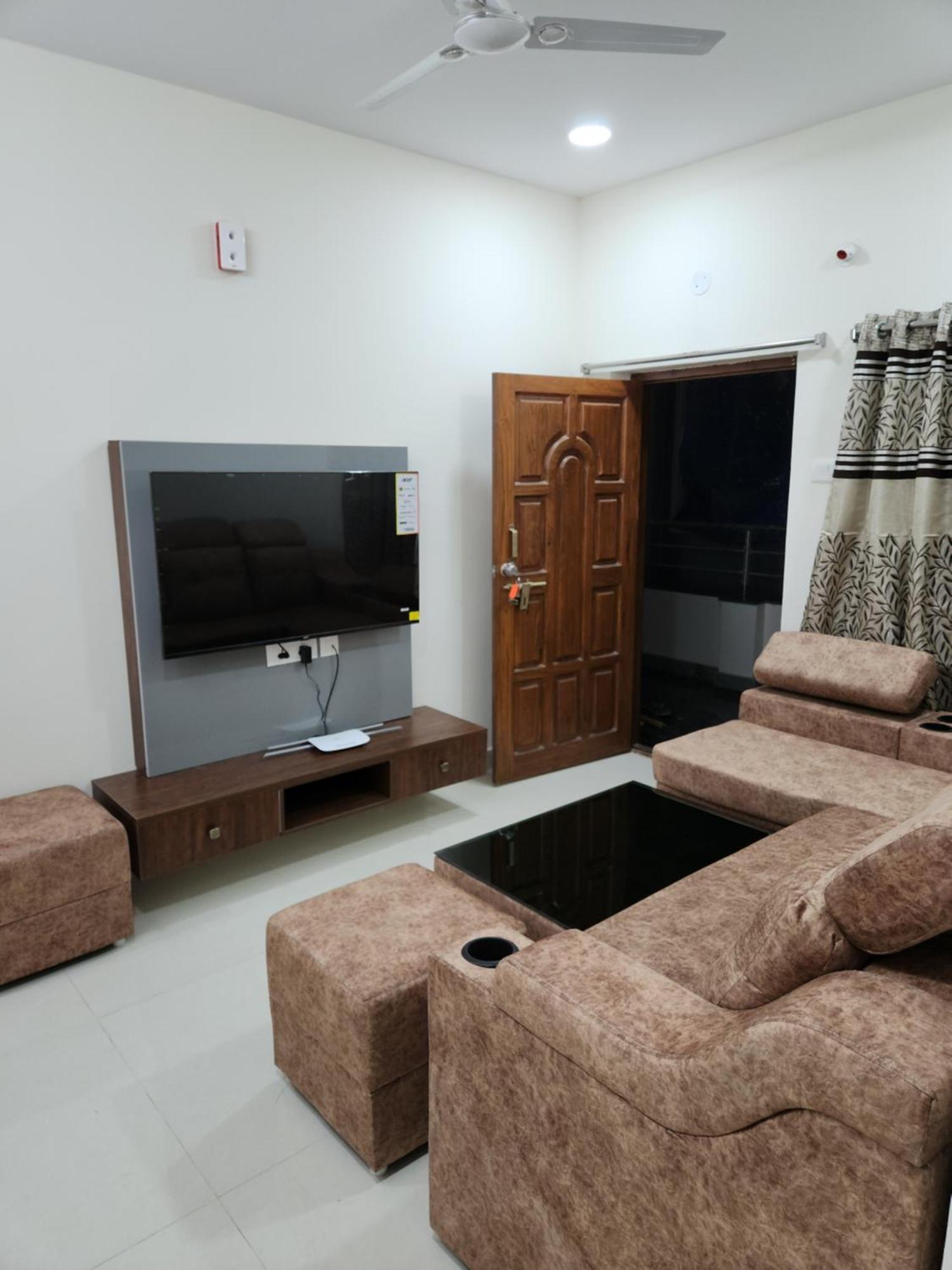 Apartment Modern New 2 Bhk In Kondapur Near Gachibowli Hyderabad