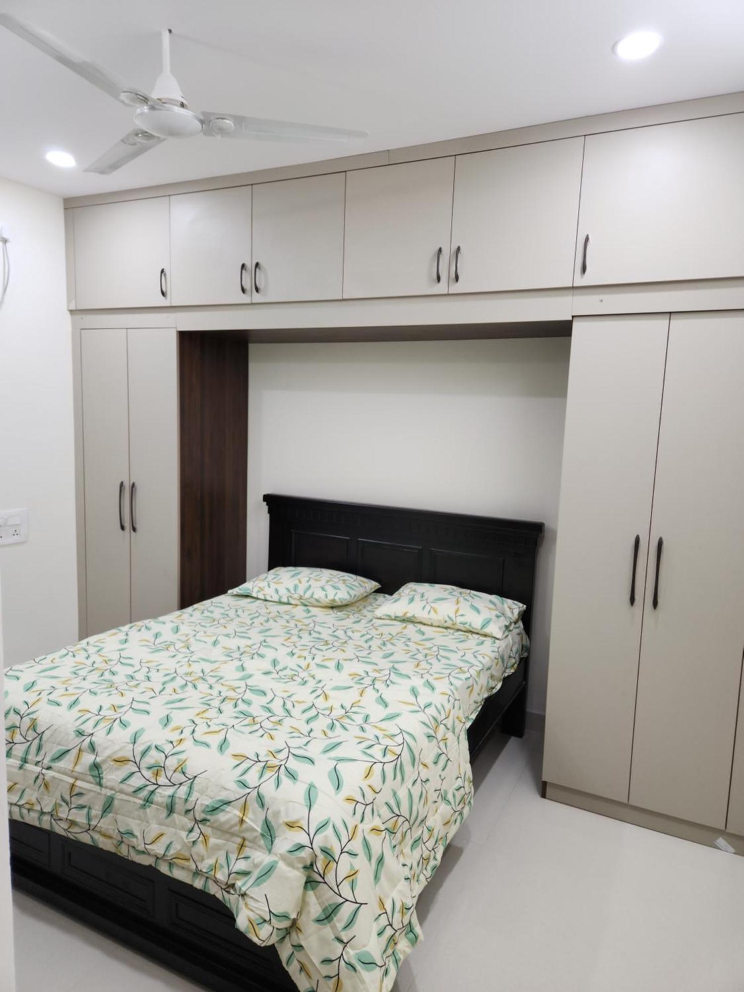 Apartment Modern New 2 Bhk In Kondapur Near Gachibowli *