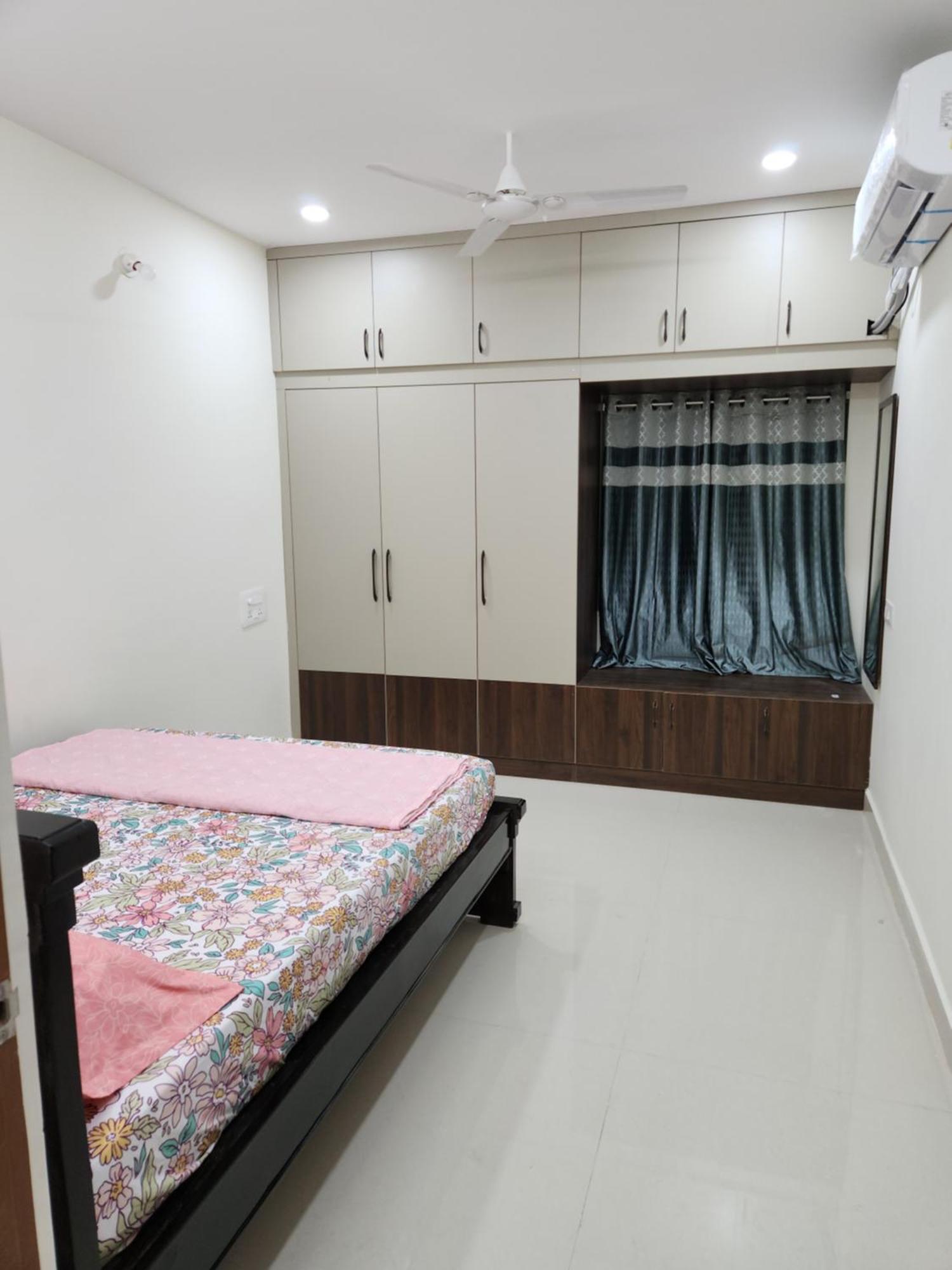 Modern New 2 Bhk In Kondapur Near Gachibowli