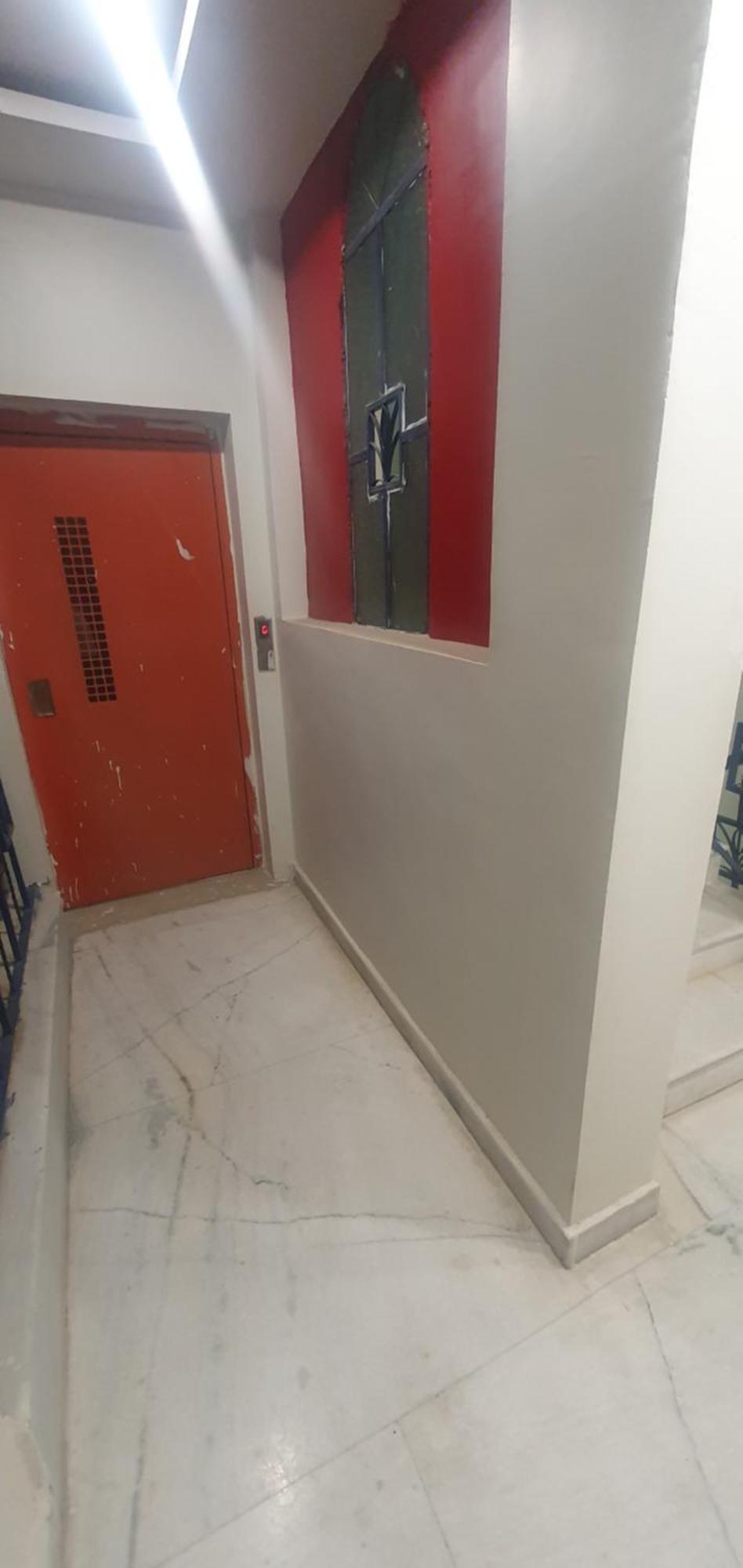 Apartment Spacious And Comfortable 3bhk No-ac For Travellers *