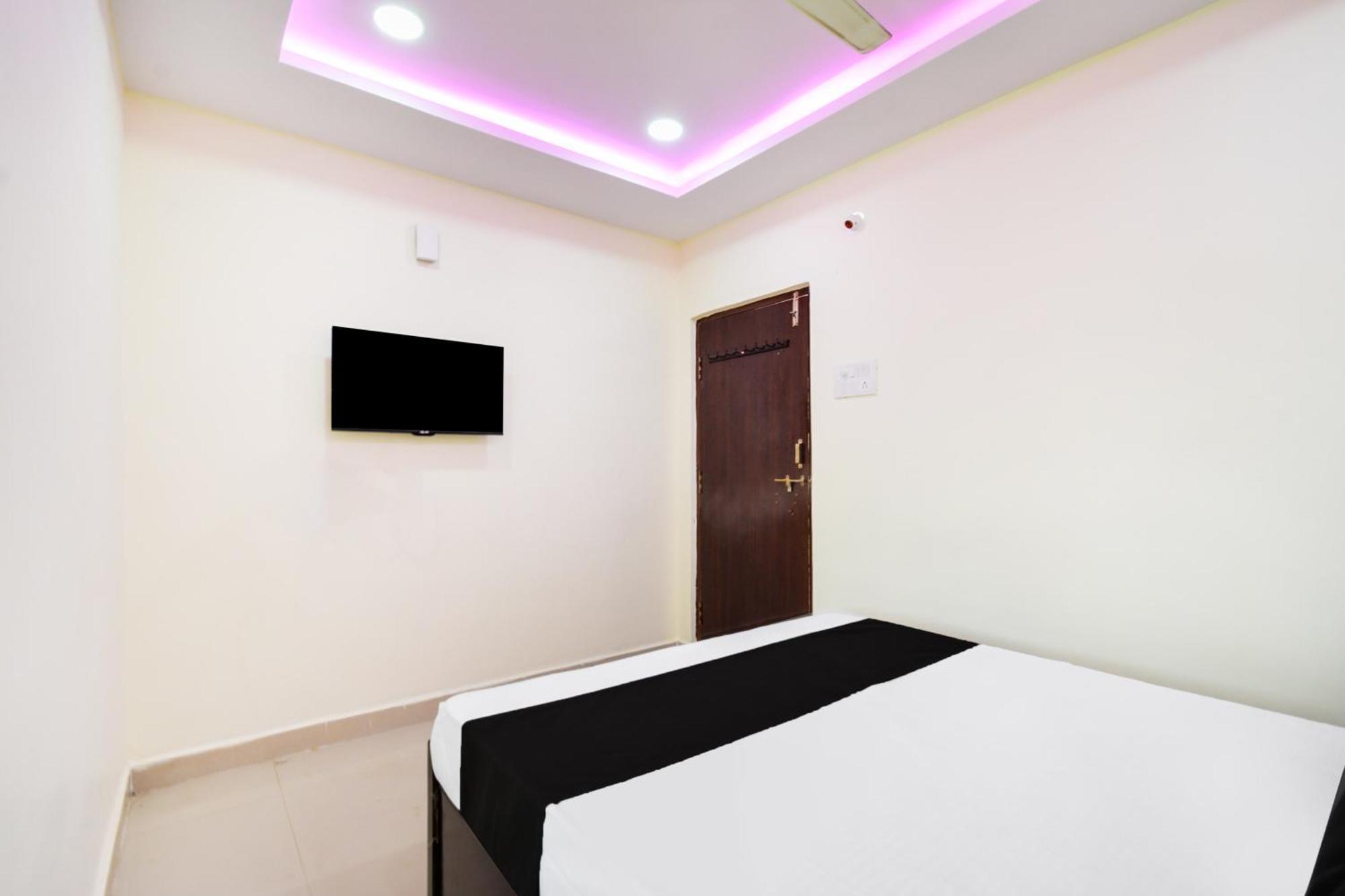 O 83078 Svr Grand Hotel Hyderabad