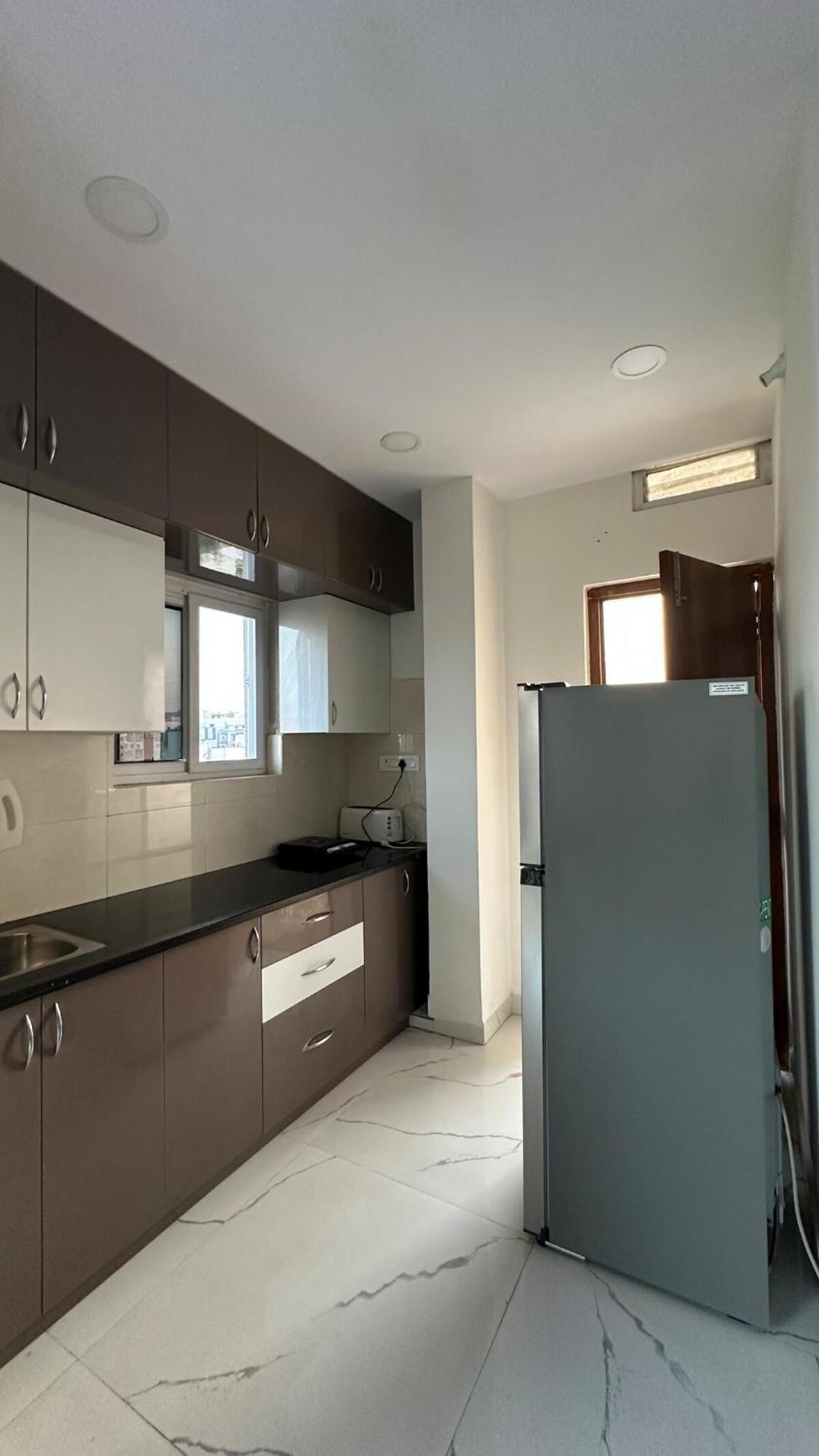Maya - 1bhk Flat Near Us Counsulate , Gachibowli Apartment