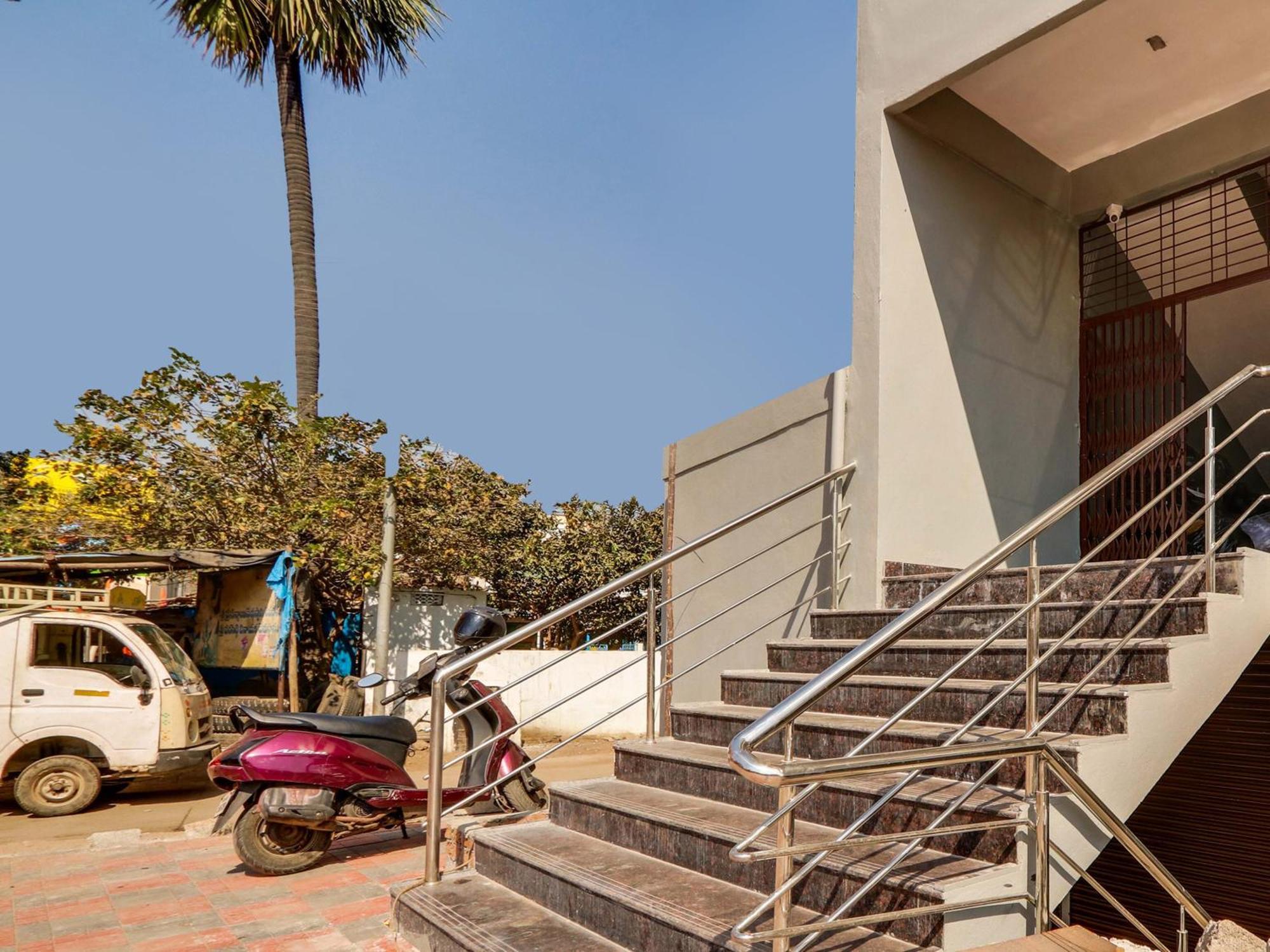Hotel Super Collection O Rbs Classic Nacharam Mallapur Road Hyderabad