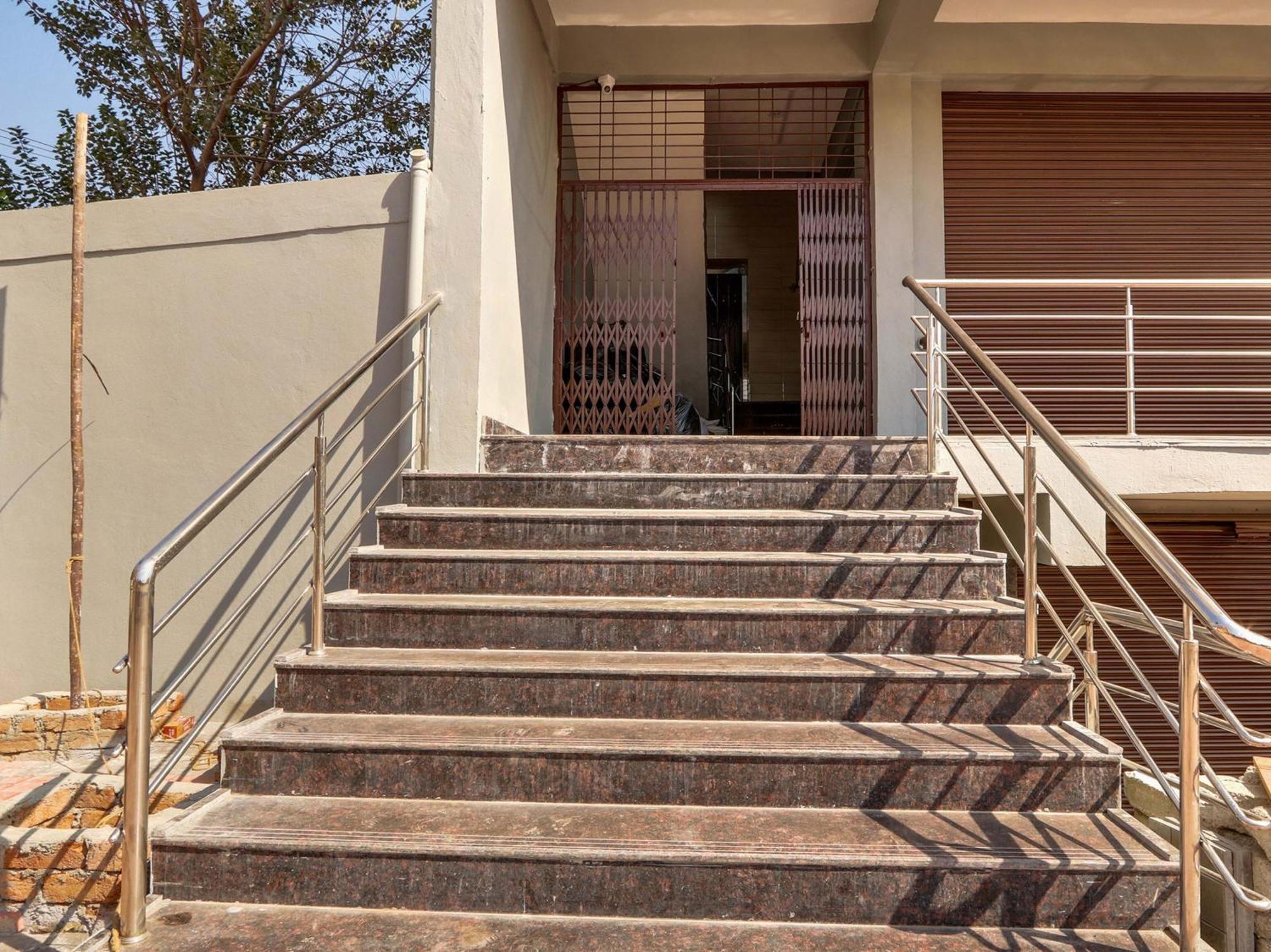 Super Collection O Rbs Classic Nacharam Mallapur Road 4* Hyderabad