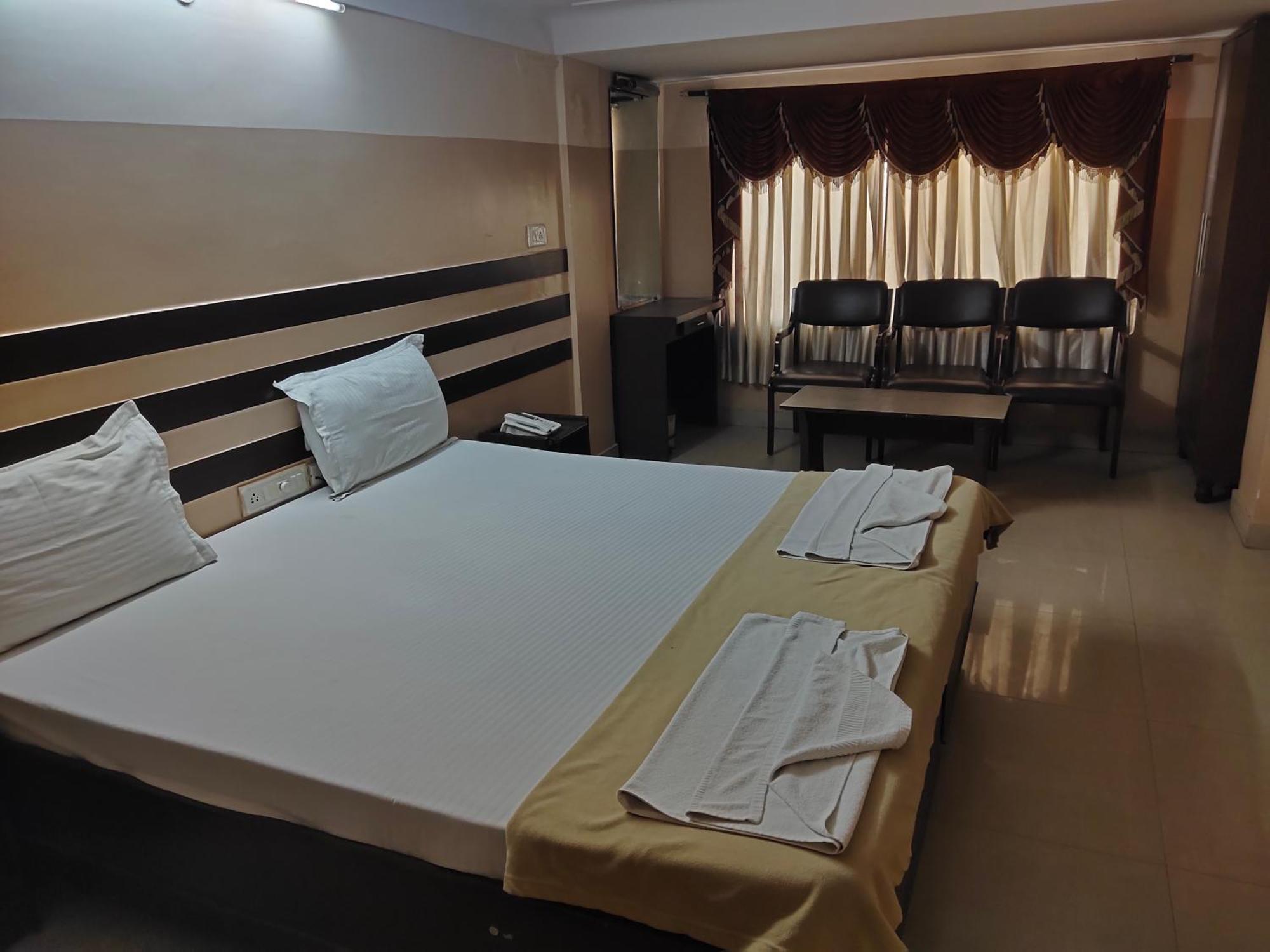 Hotel Suprahbat