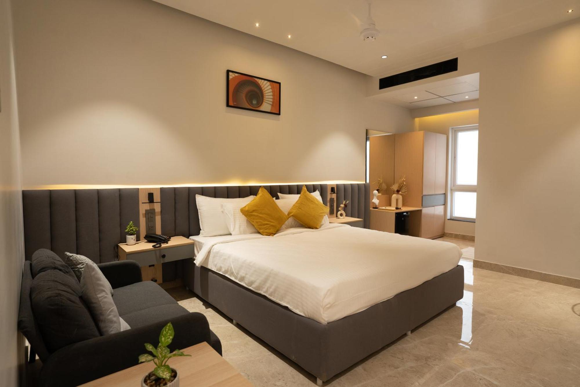 Kyzen Hi Tech 3* Hyderabad