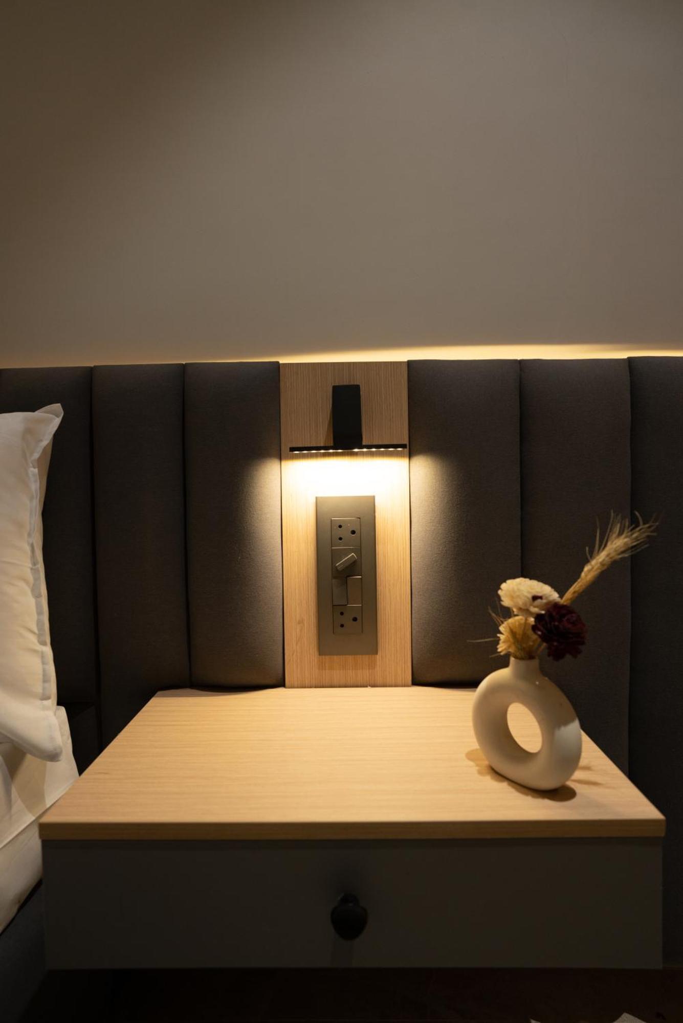 Kyzen Hi Tech Hotel Hyderabad