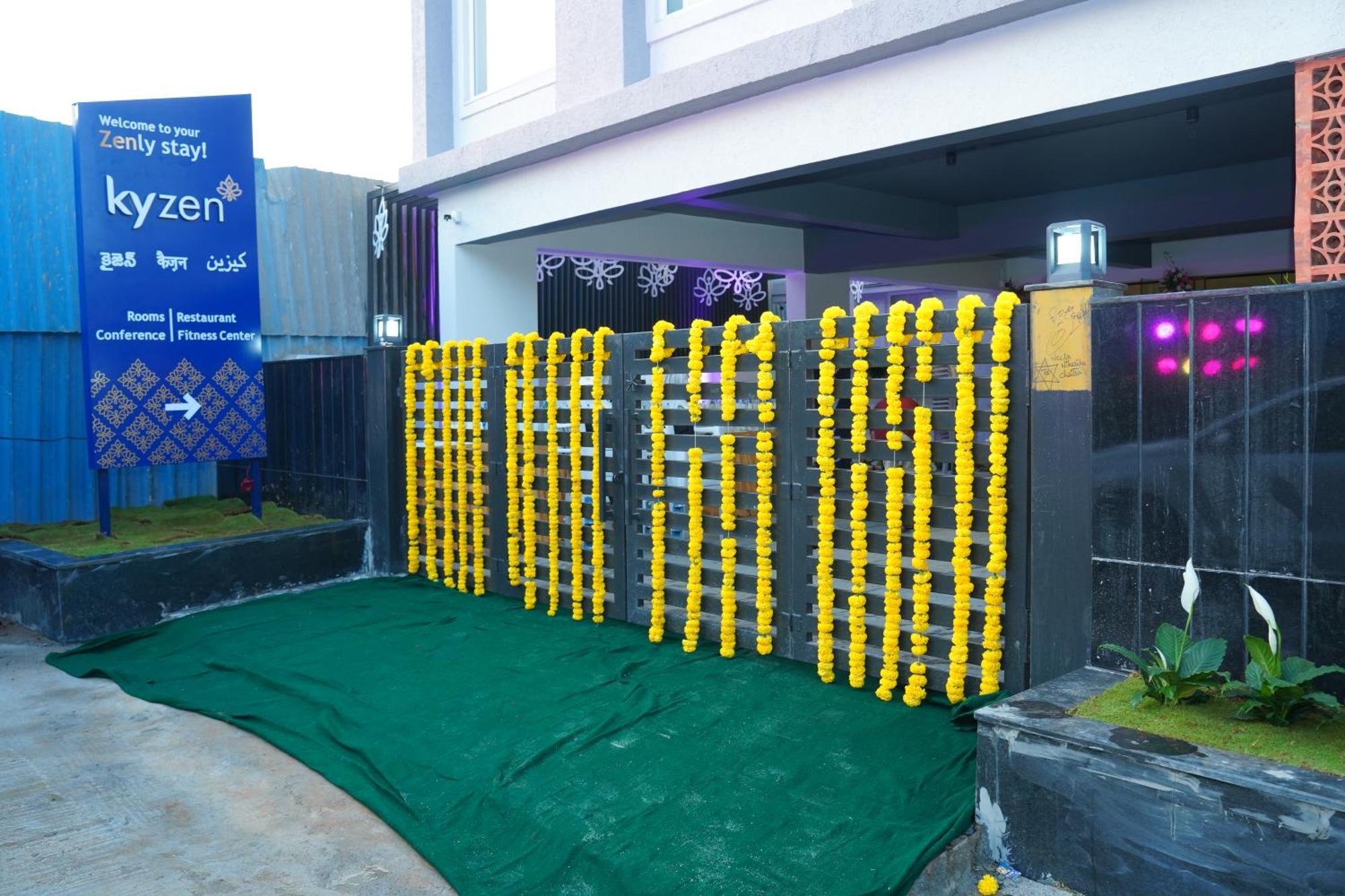 Kyzen Hi Tech Hotel 3*
