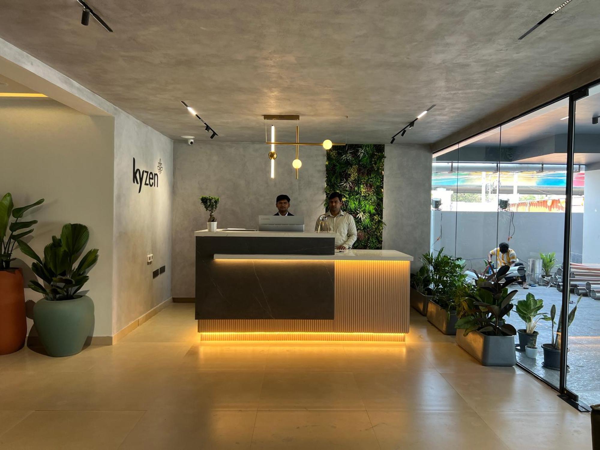 Hotel Kyzen Hi Tech Hyderabad
