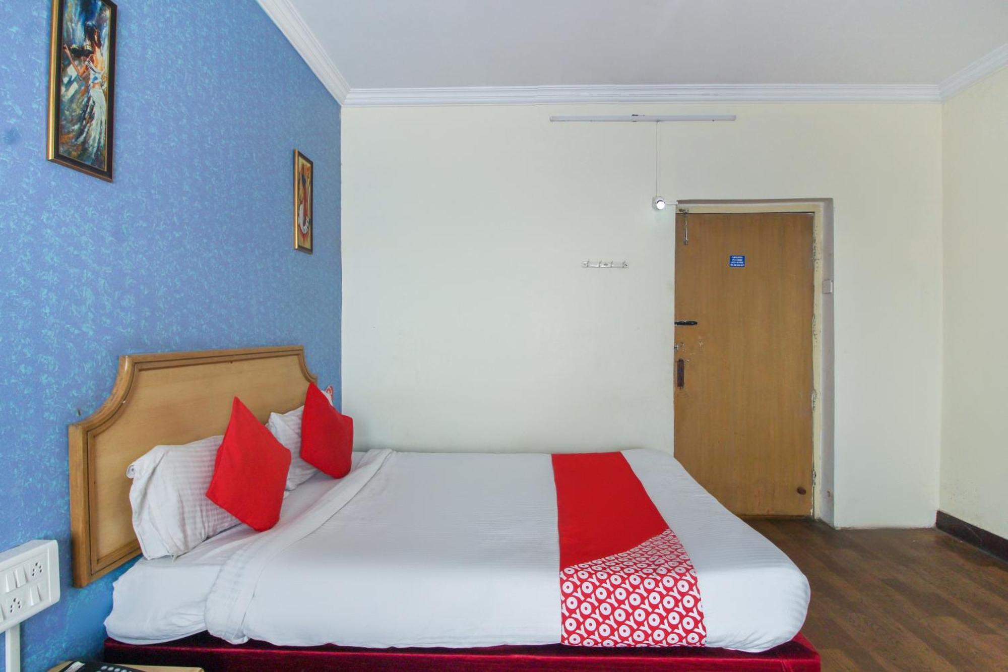 O Luxury Near Begumpet Airport Hotel 3*