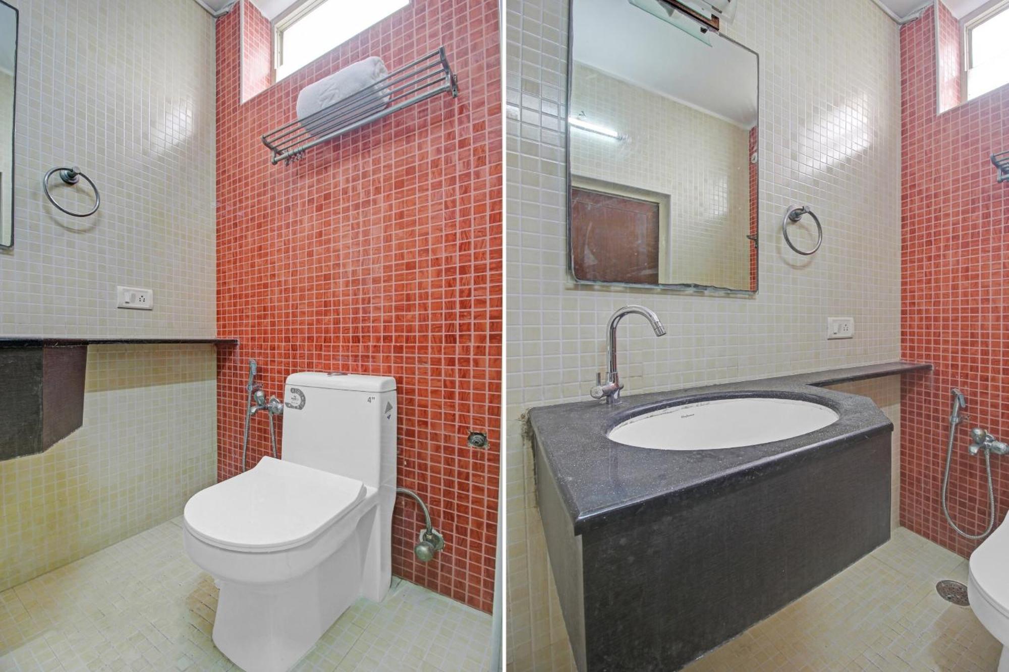 O Sri Residency Near 4*