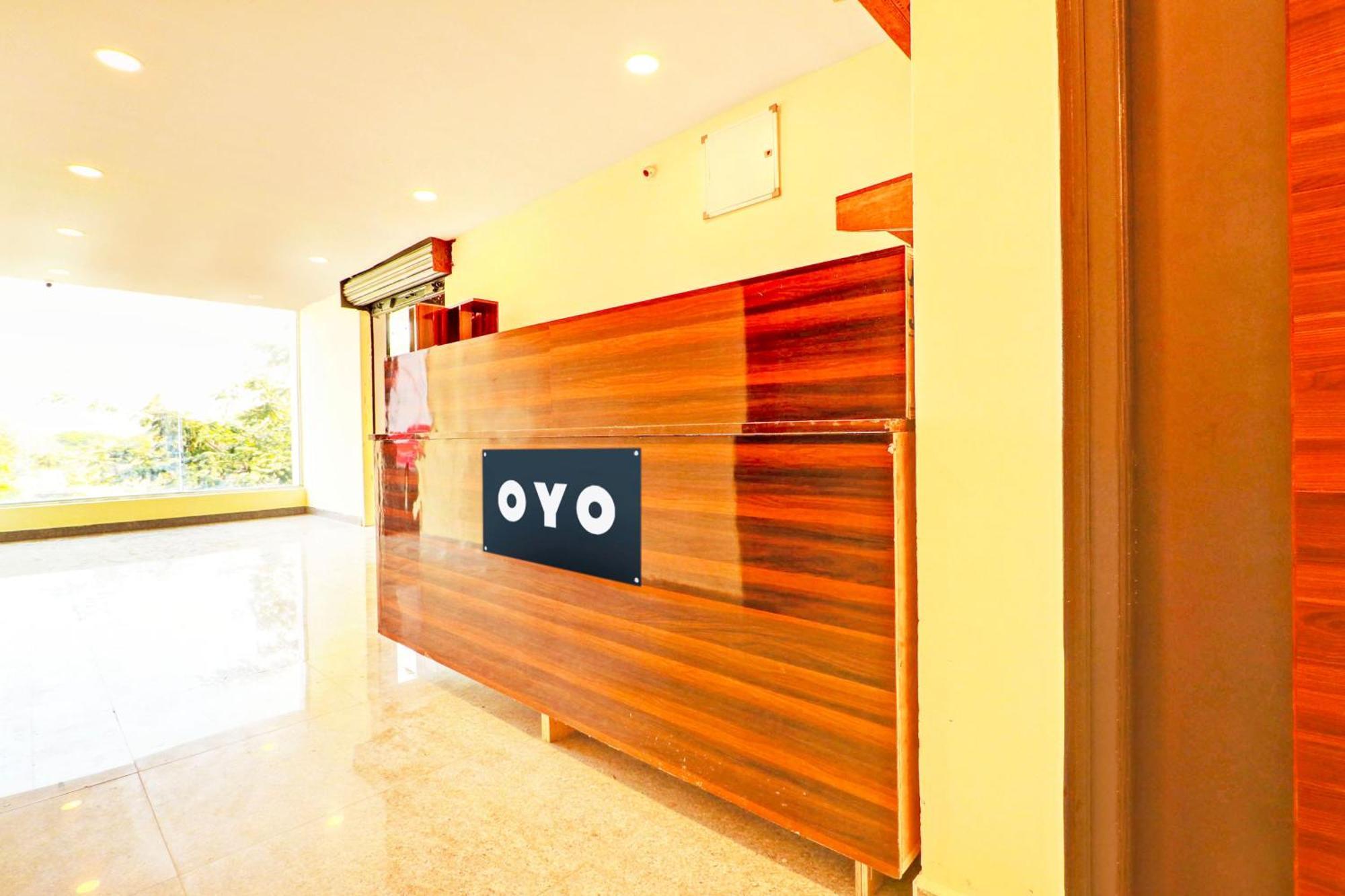O R Square Hotel 4*