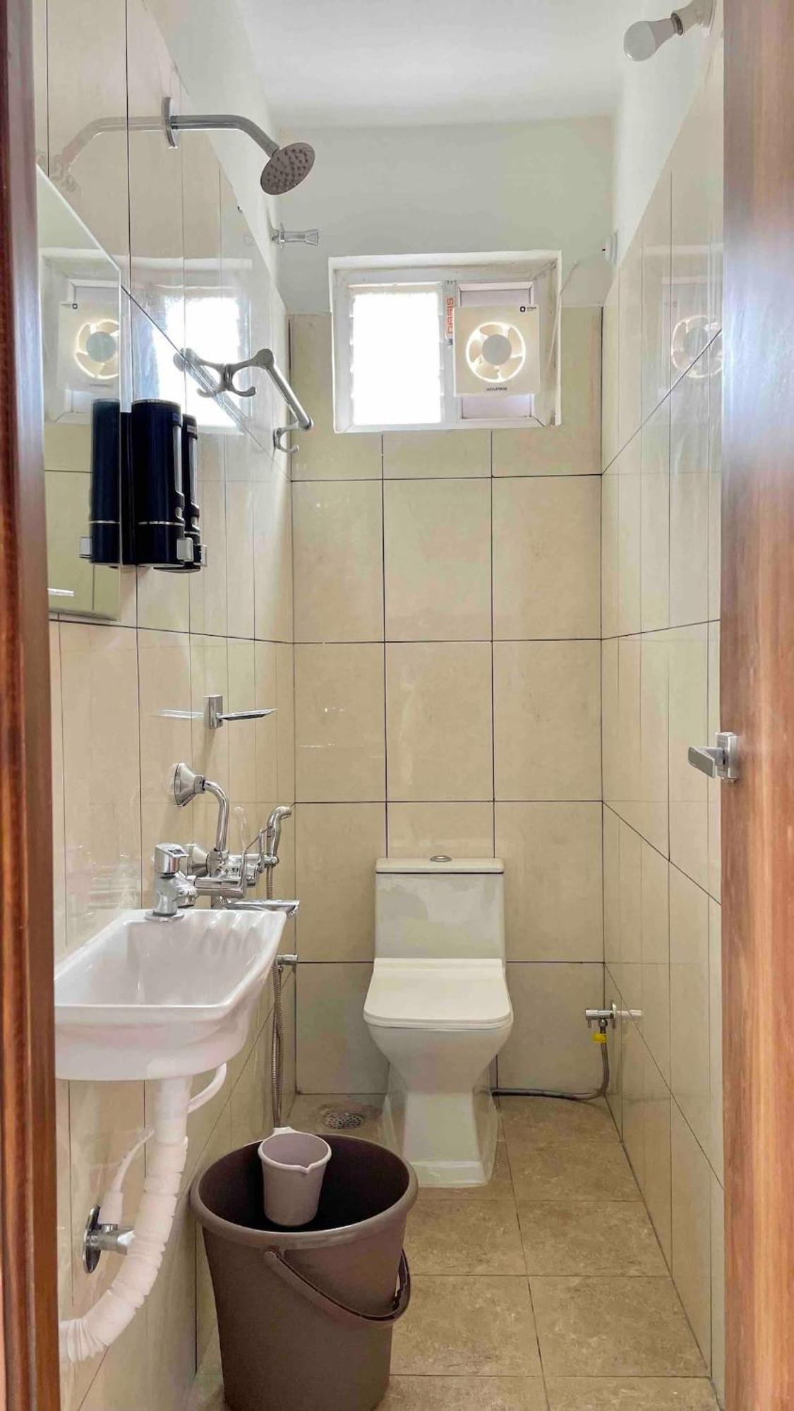 Apartment Maya -2bhk Flat Near Us Counsulate, Gachibowli Hyderabad