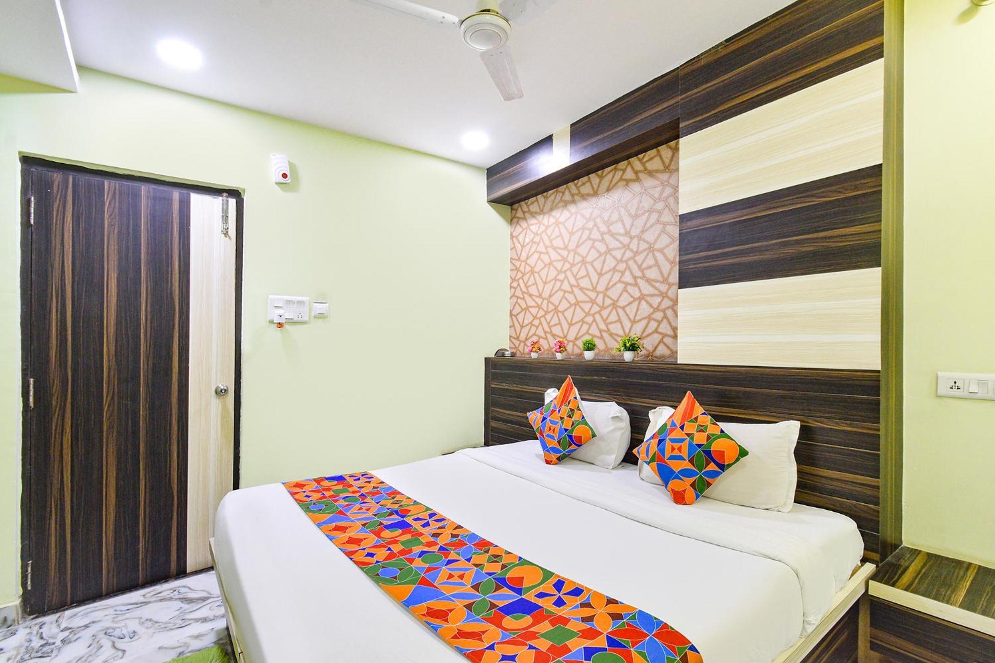 Fabhotel Park Galaxy Hotel 3*