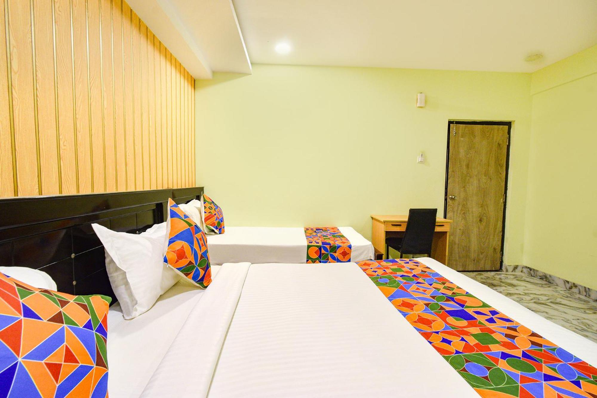 Fabhotel Park Galaxy Hotel 3*