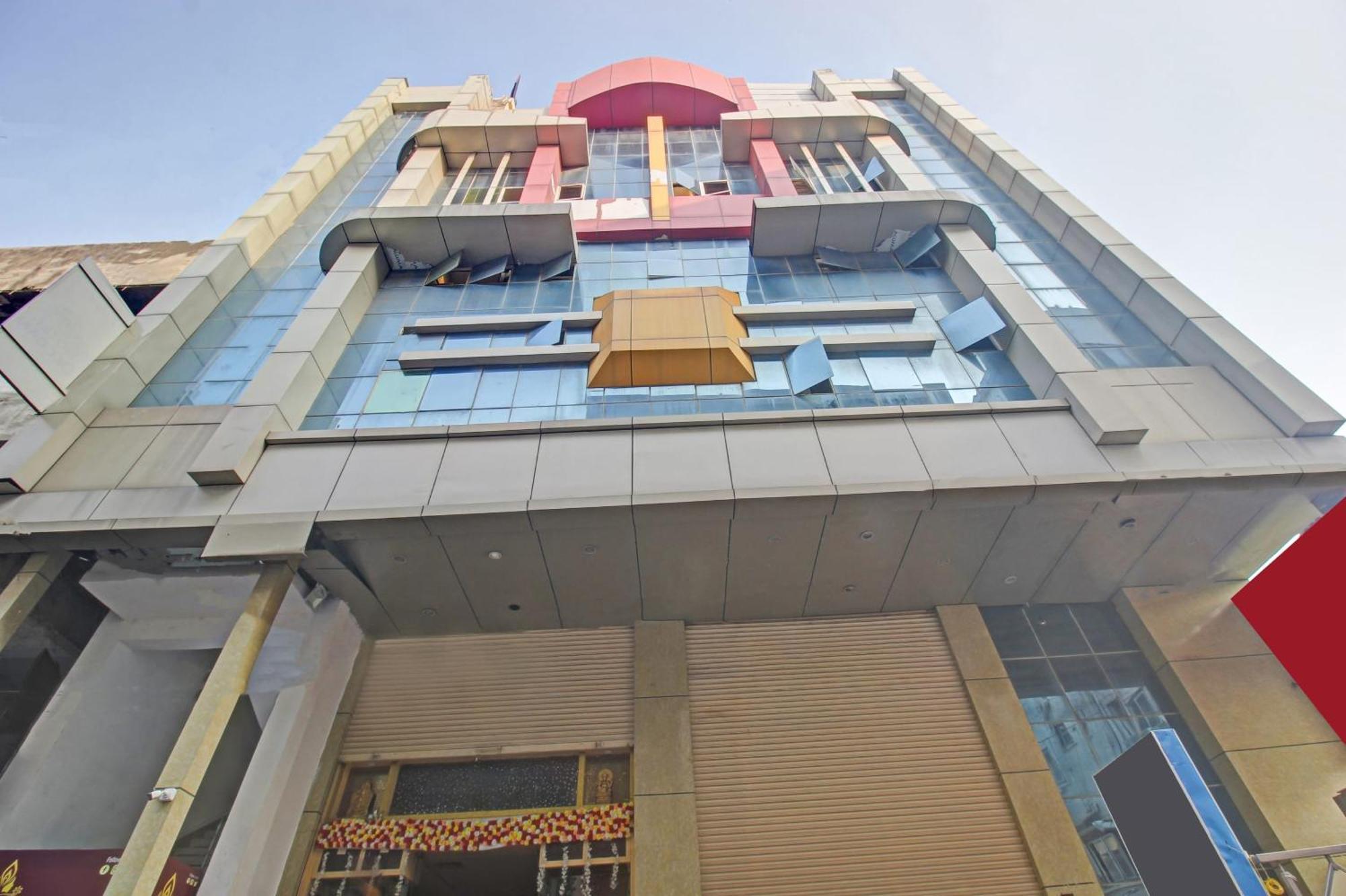 Collection O Regal Near Iskon Temple , Abids Hotel Hyderabad