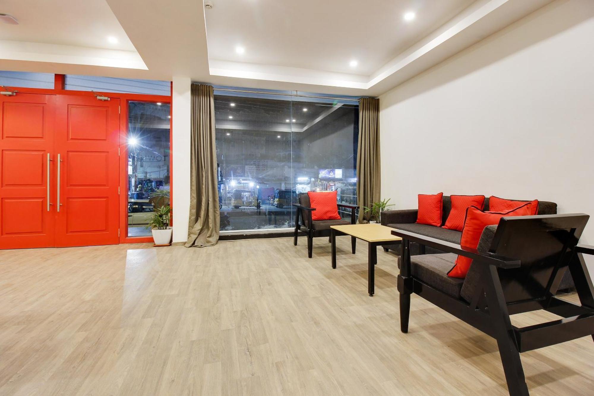 Hotel Super Townhouse Moosapet Rcc Prime