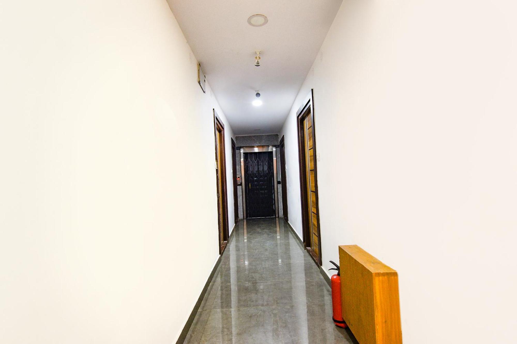 Fabhotel Big Daddy Suites - Nr Nexus Mall, Kukatpally