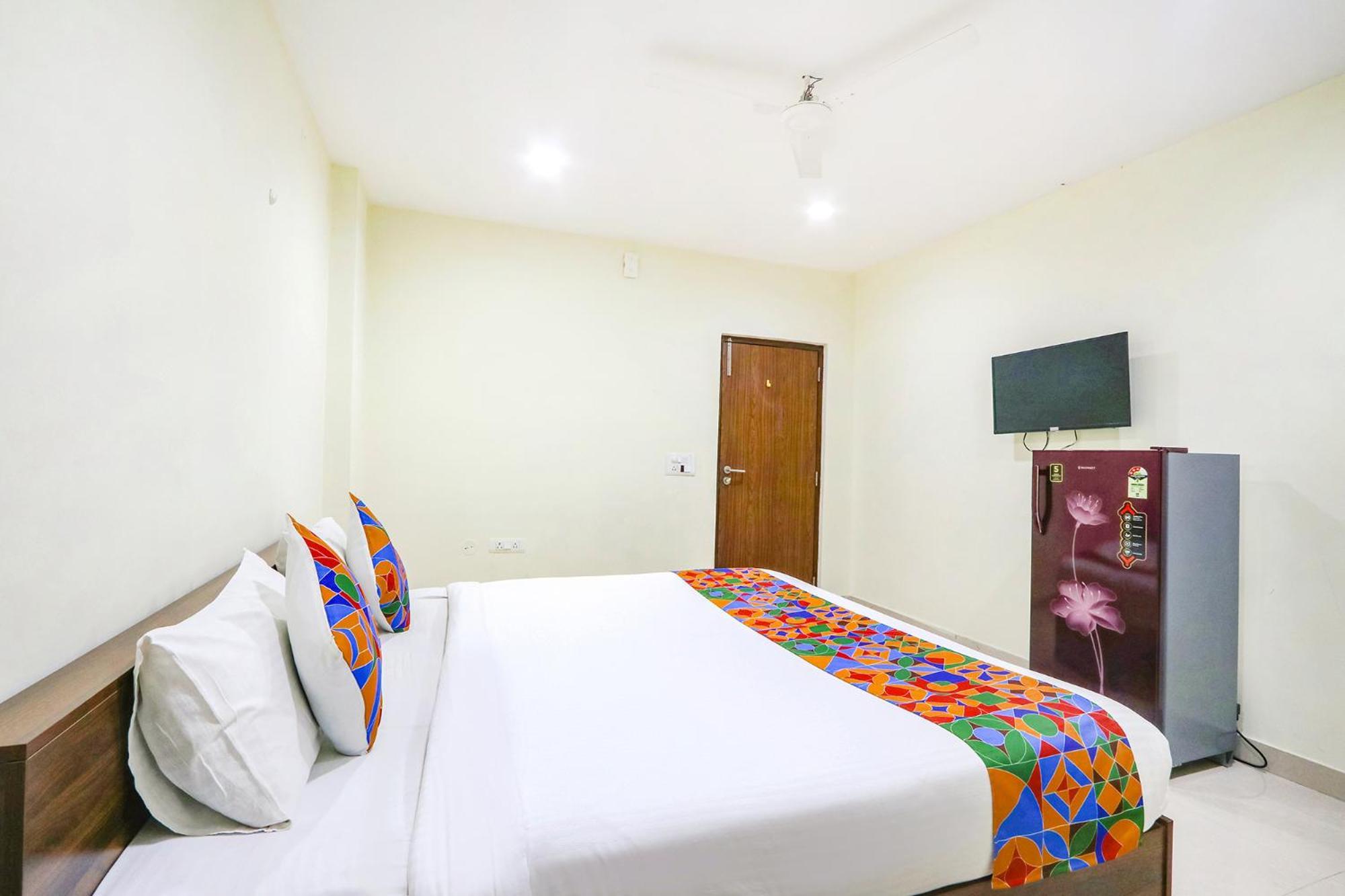 Hotel Fabhotel Sk Grand - Hitech Hyderabad