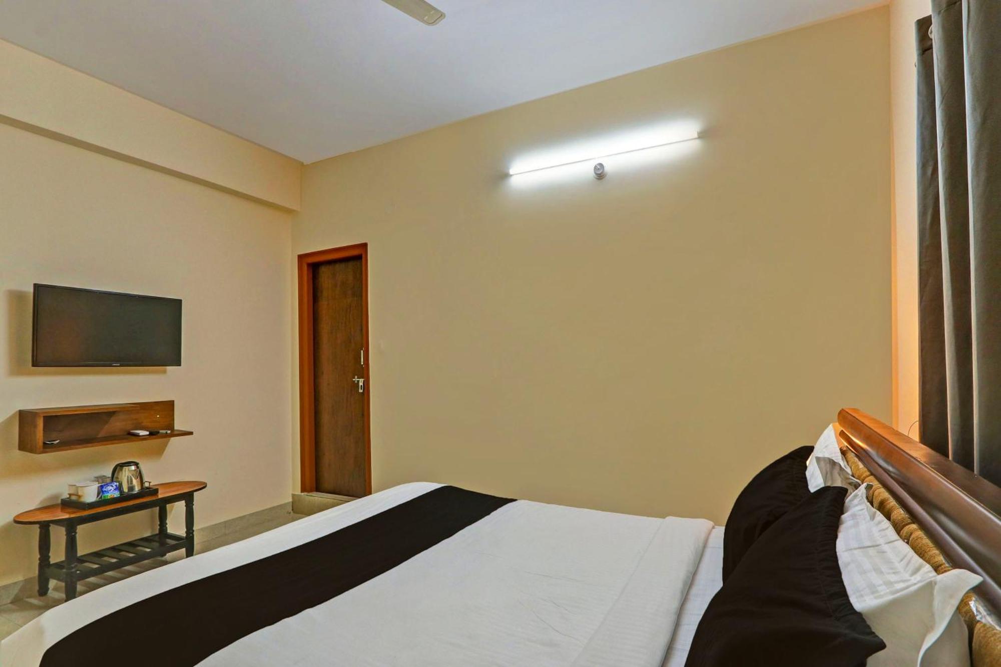 Hotel Collection O Sri Nirvana Edge Hyderabad
