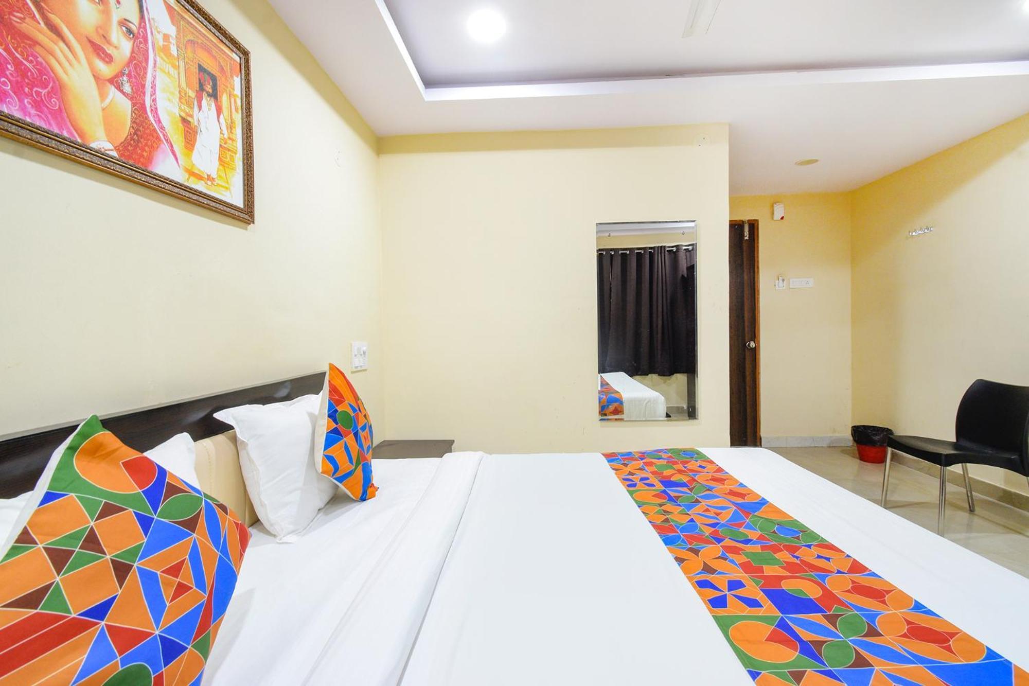 Fabhotel N Residency, Hitech City - 350M From Yashoda Hospital, Hitech City Hotel 3*