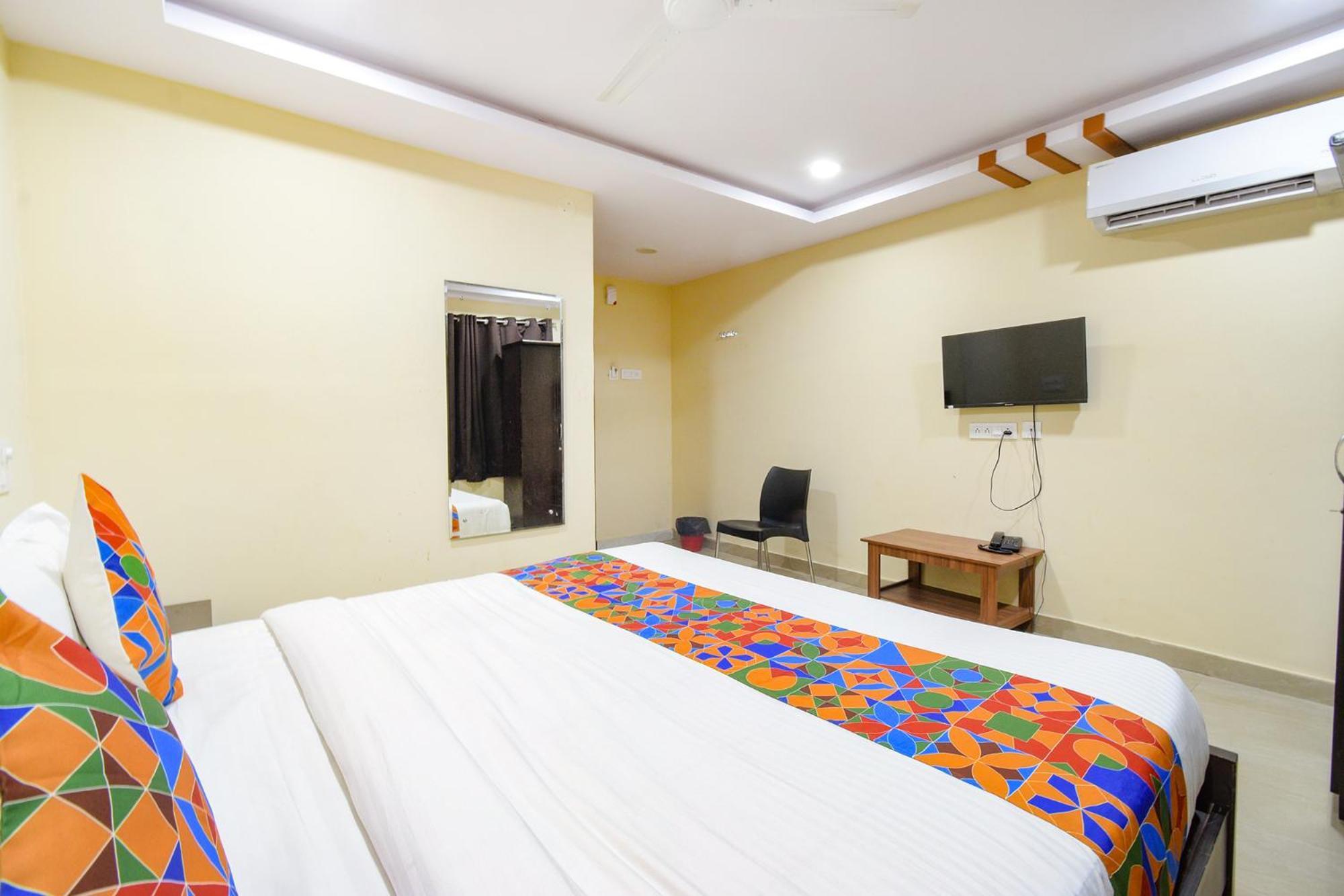 Hotel Fabhotel N Residency, Hitech City - 350M From Yashoda Hospital, Hitech City