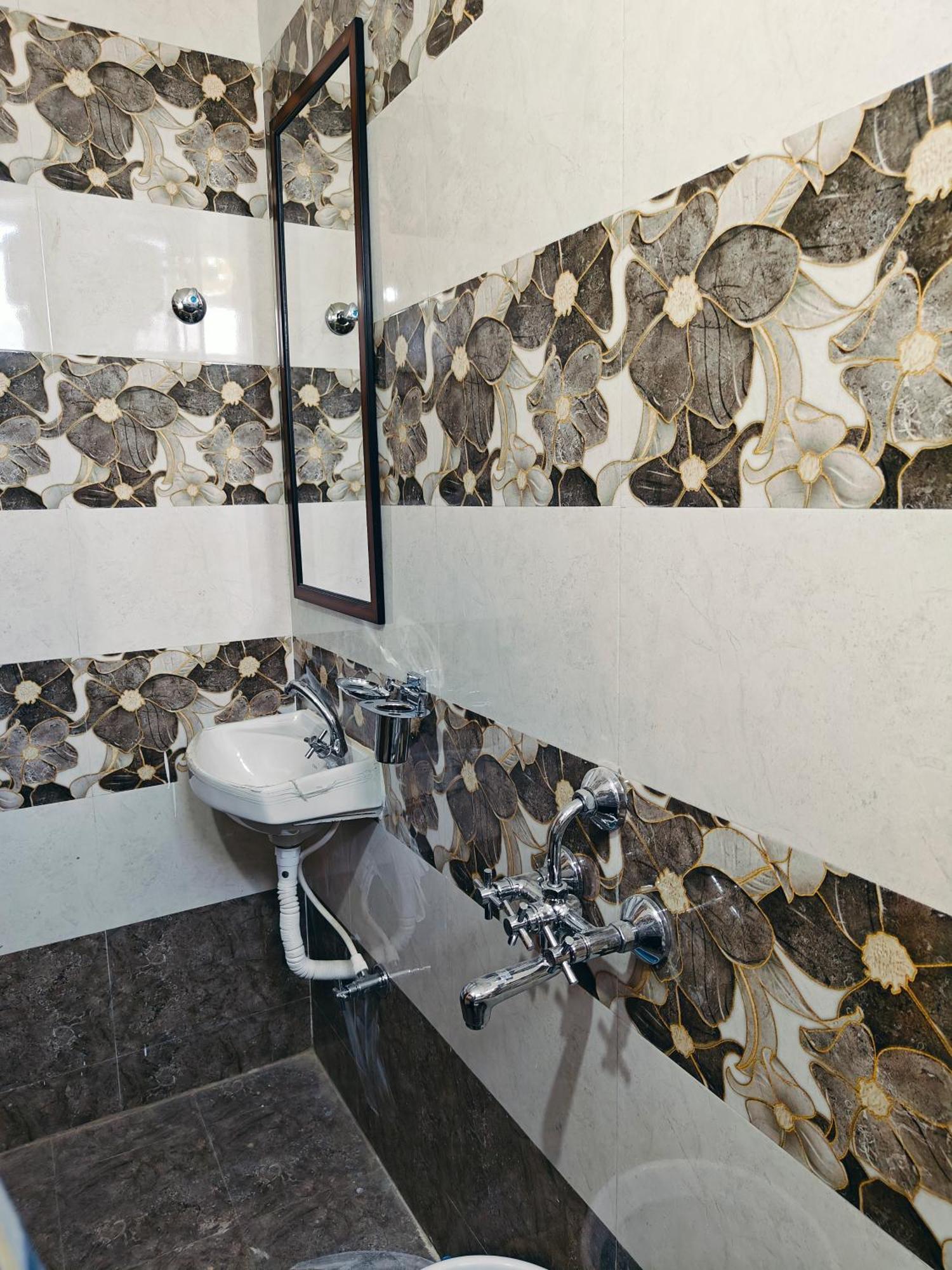 Apartment Harmony 3br Mehdipatnam By Homeyhuts Hyderabad