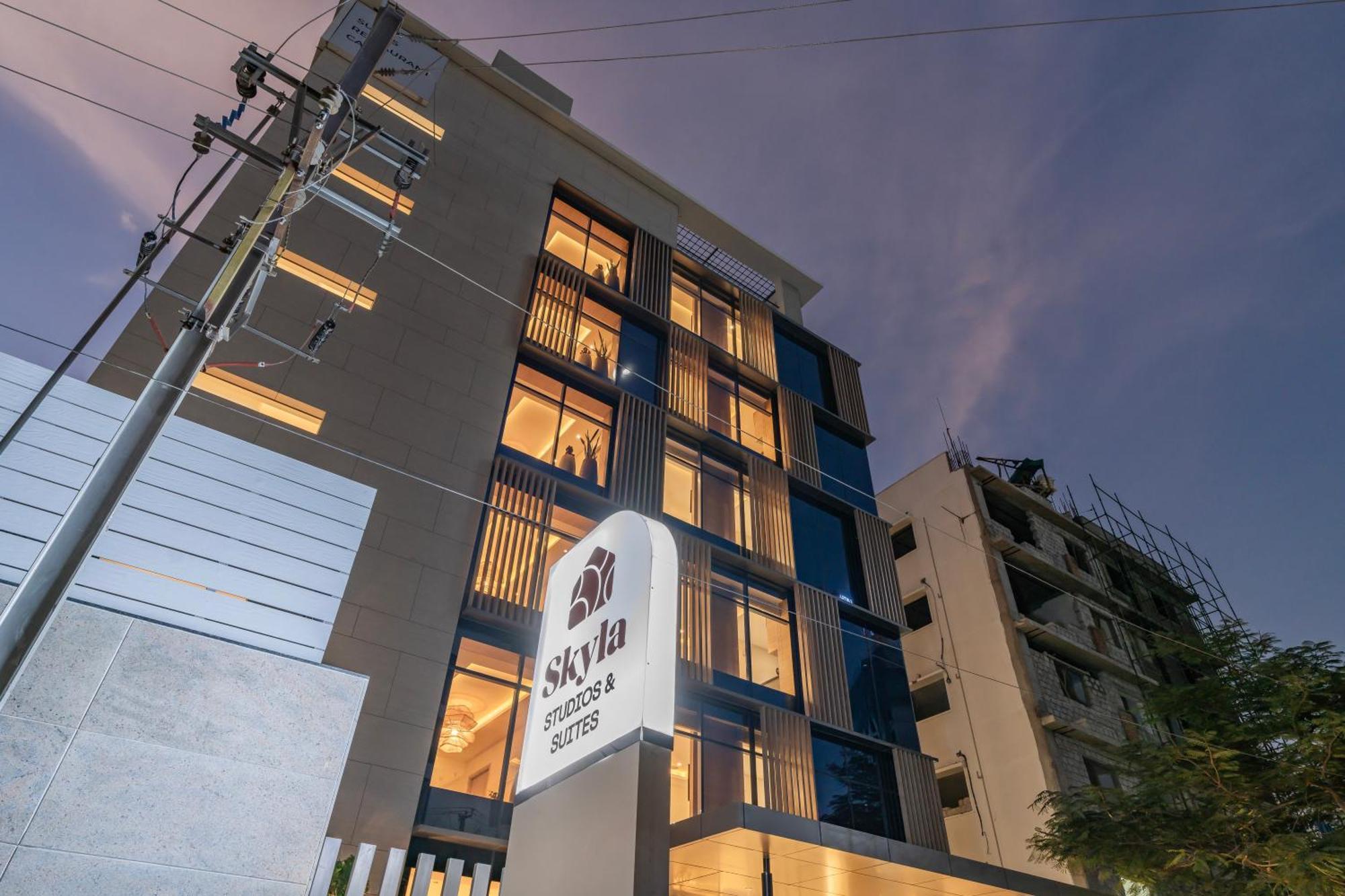 Hotel Skyla & - Kondapur Hyderabad