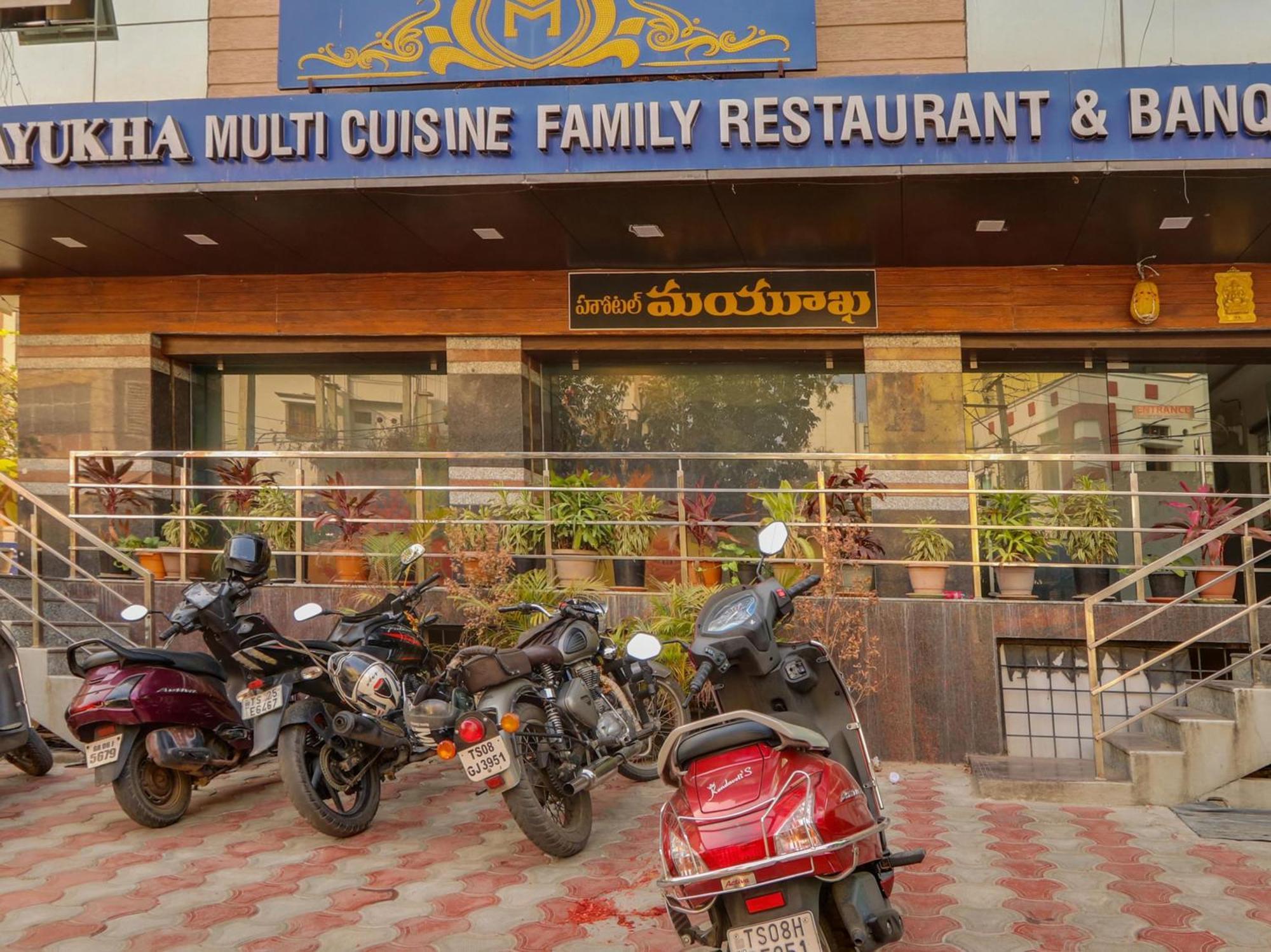 Hotel Super Townhouse Qualia Prime Near Nexus Mall 4*