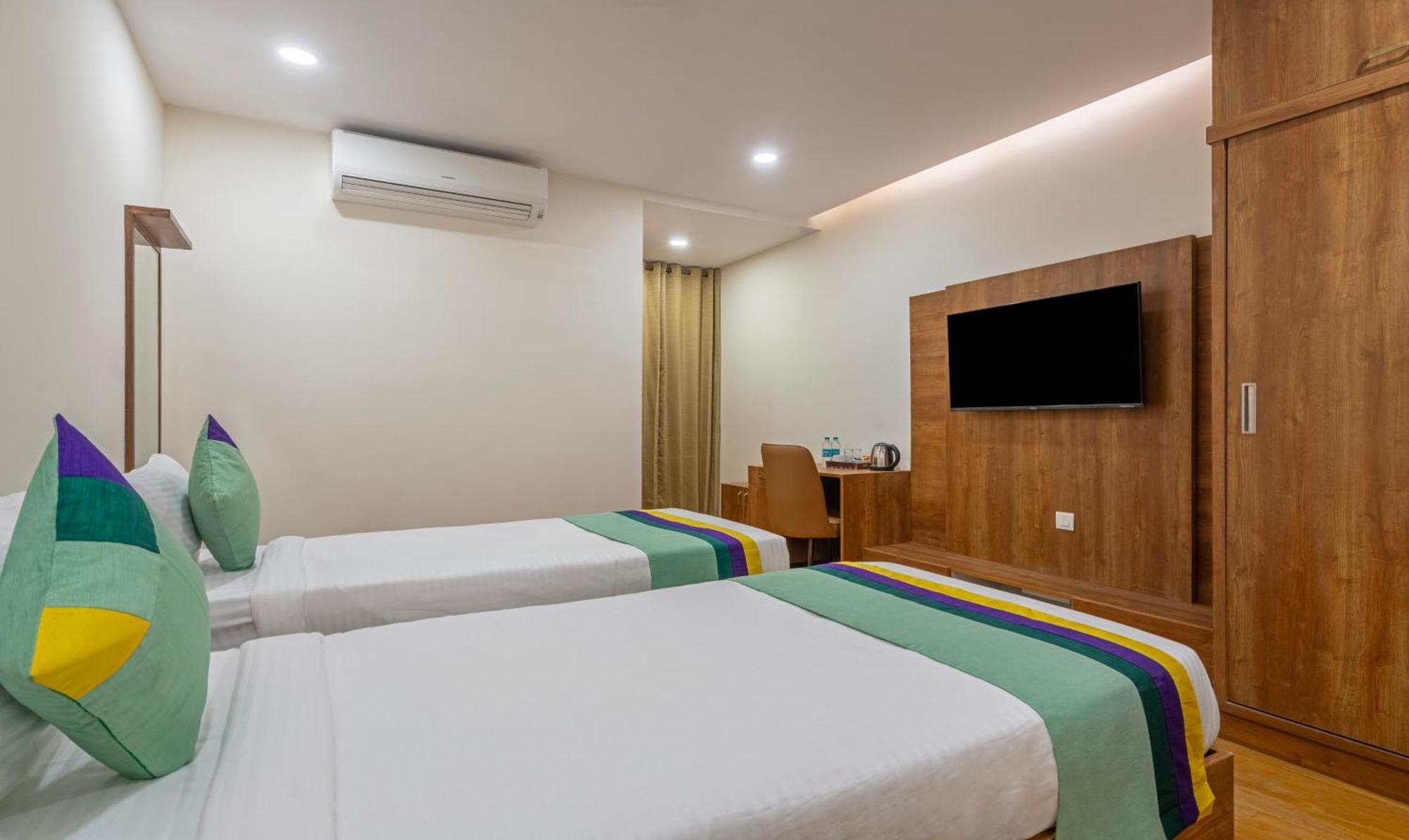 Treebo Sy Inn, Gachibowli Dlf 3* Hyderabad