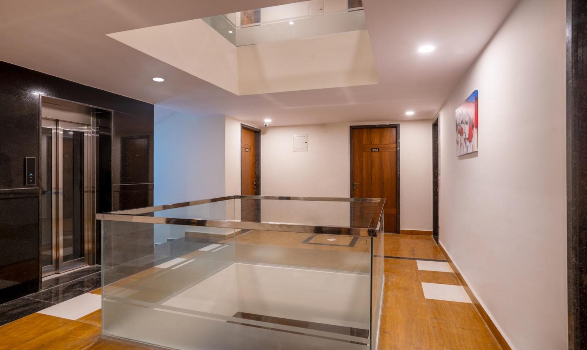 Hotel Treebo Sy Inn, Gachibowli Dlf 3*